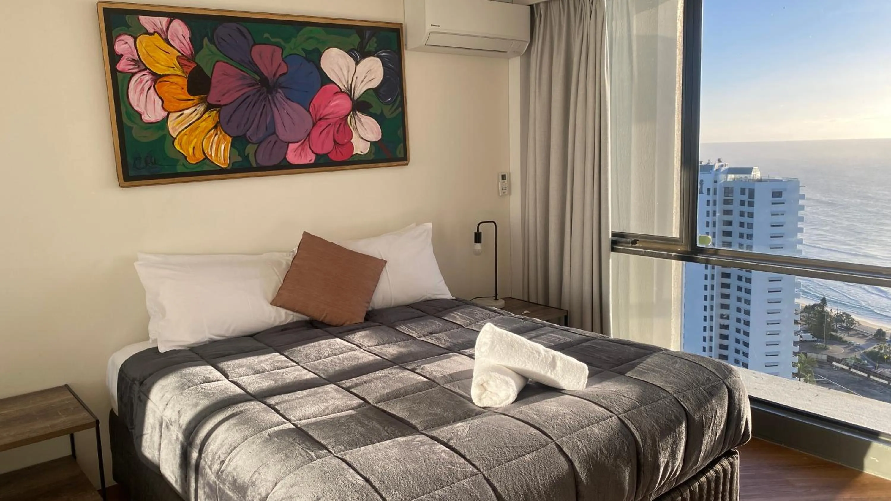 View (from property/room), Bed in Aegean Apartments Surfers Paradise