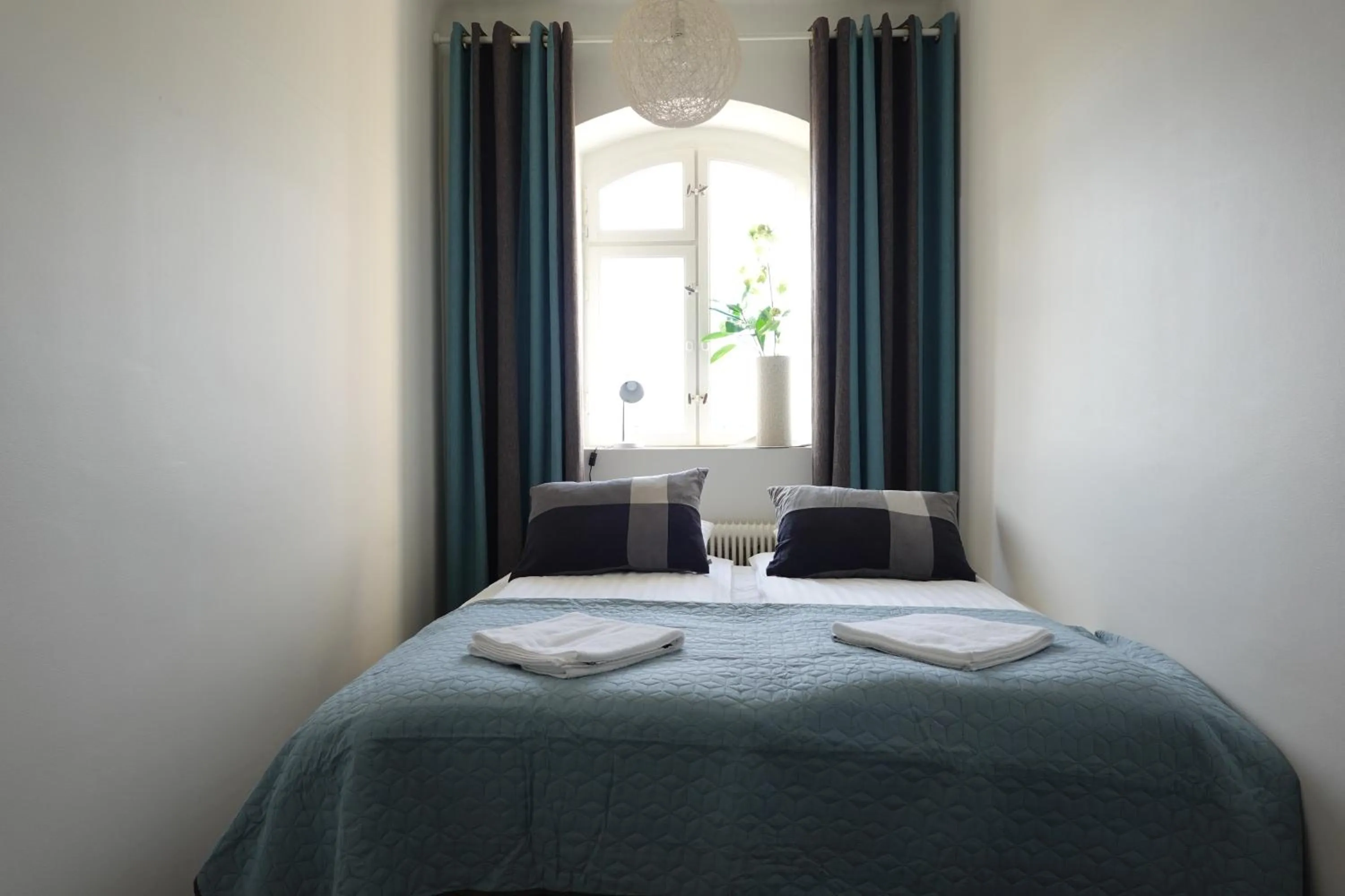 Bed in Waterside Mariestad