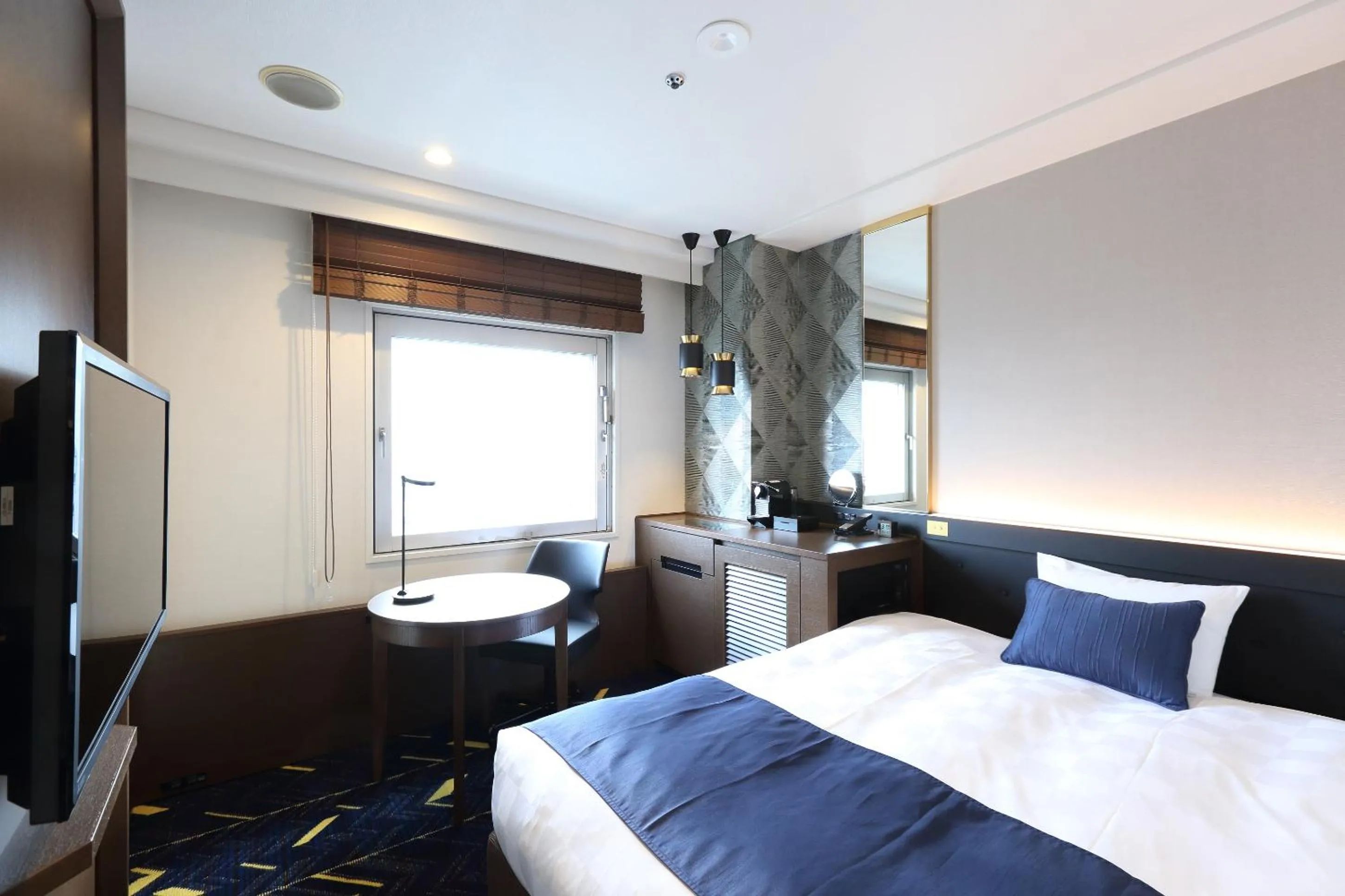 Superior Single Room - single occupancy - High Floor - Smoking in Kobe Sannomiya Tokyu REI Hotel