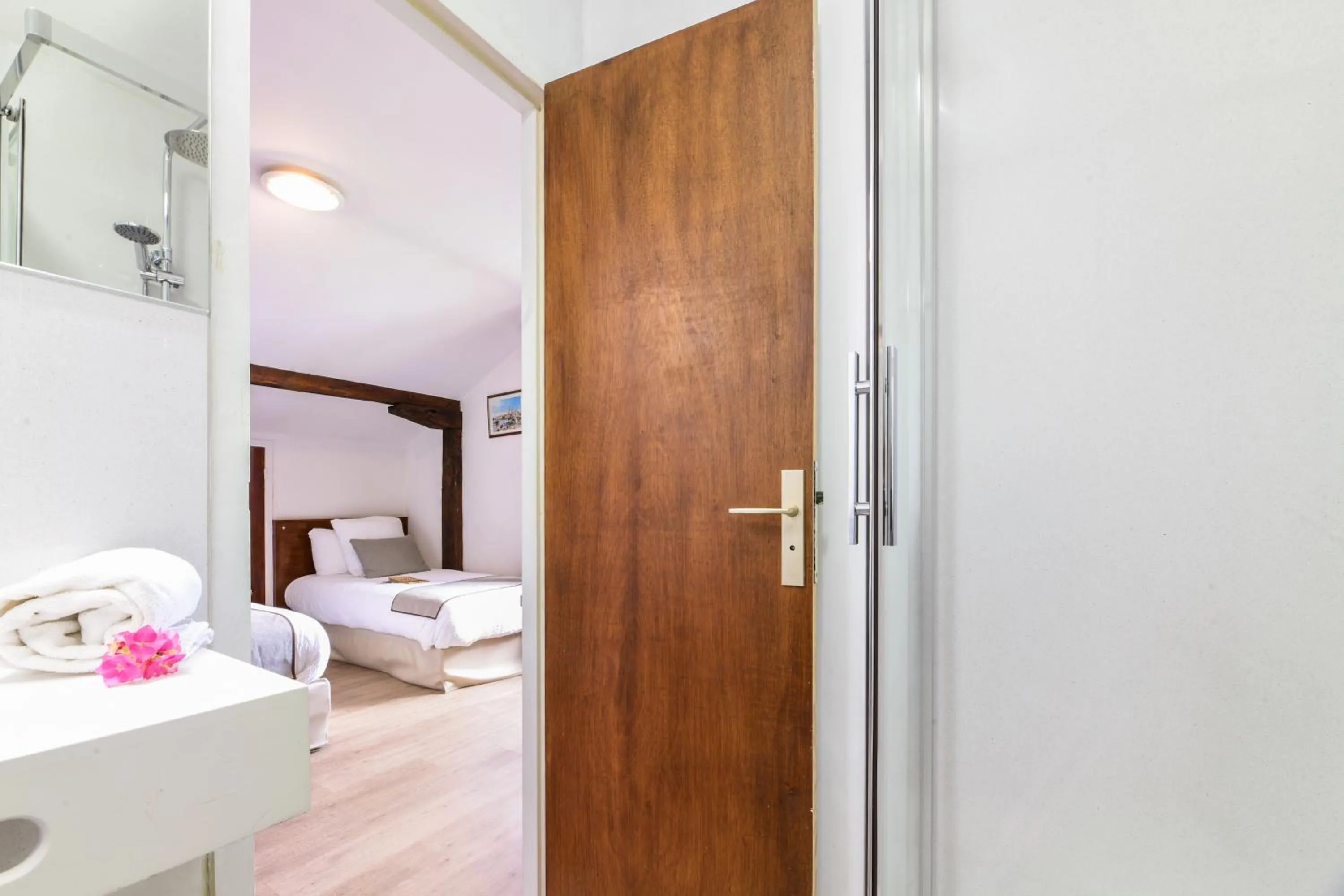 Logis Hôtel Baratxartea