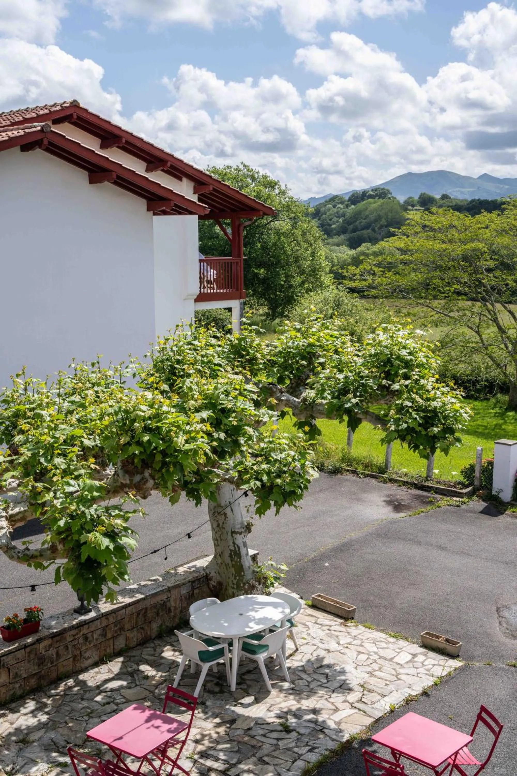 Logis Hôtel Baratxartea