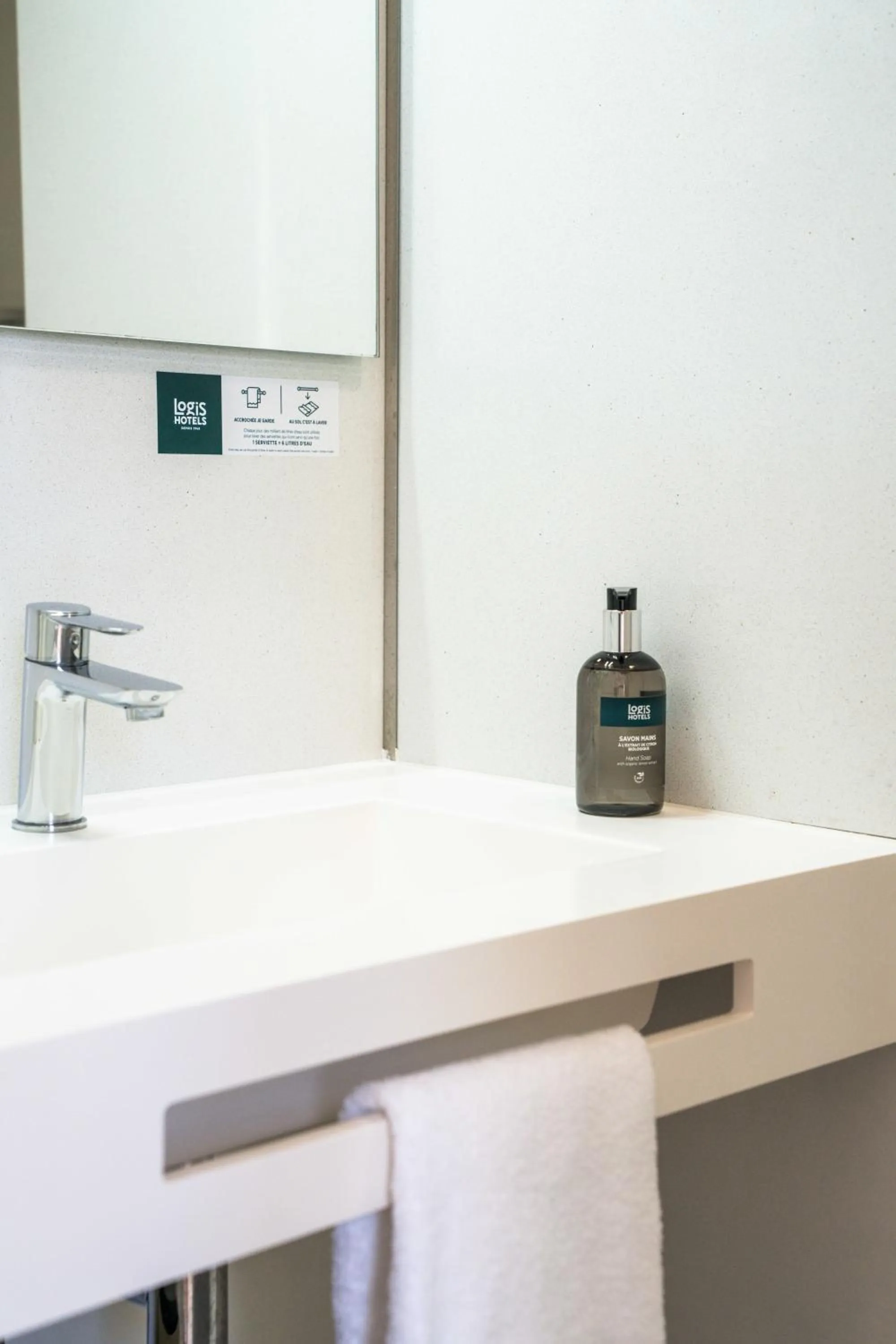 Logis Hôtel Baratxartea