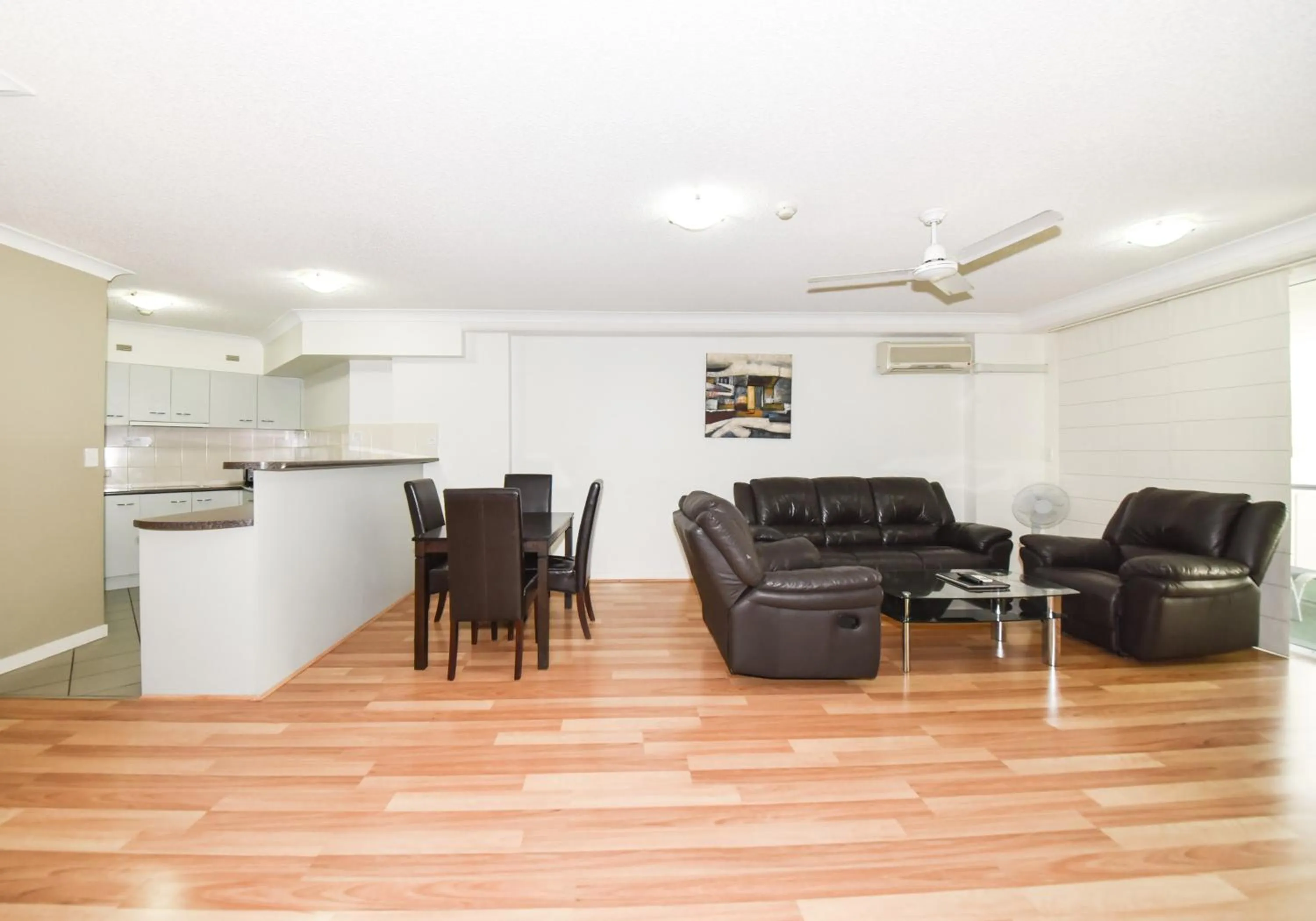 Seating area in Founda Gardens Apartments