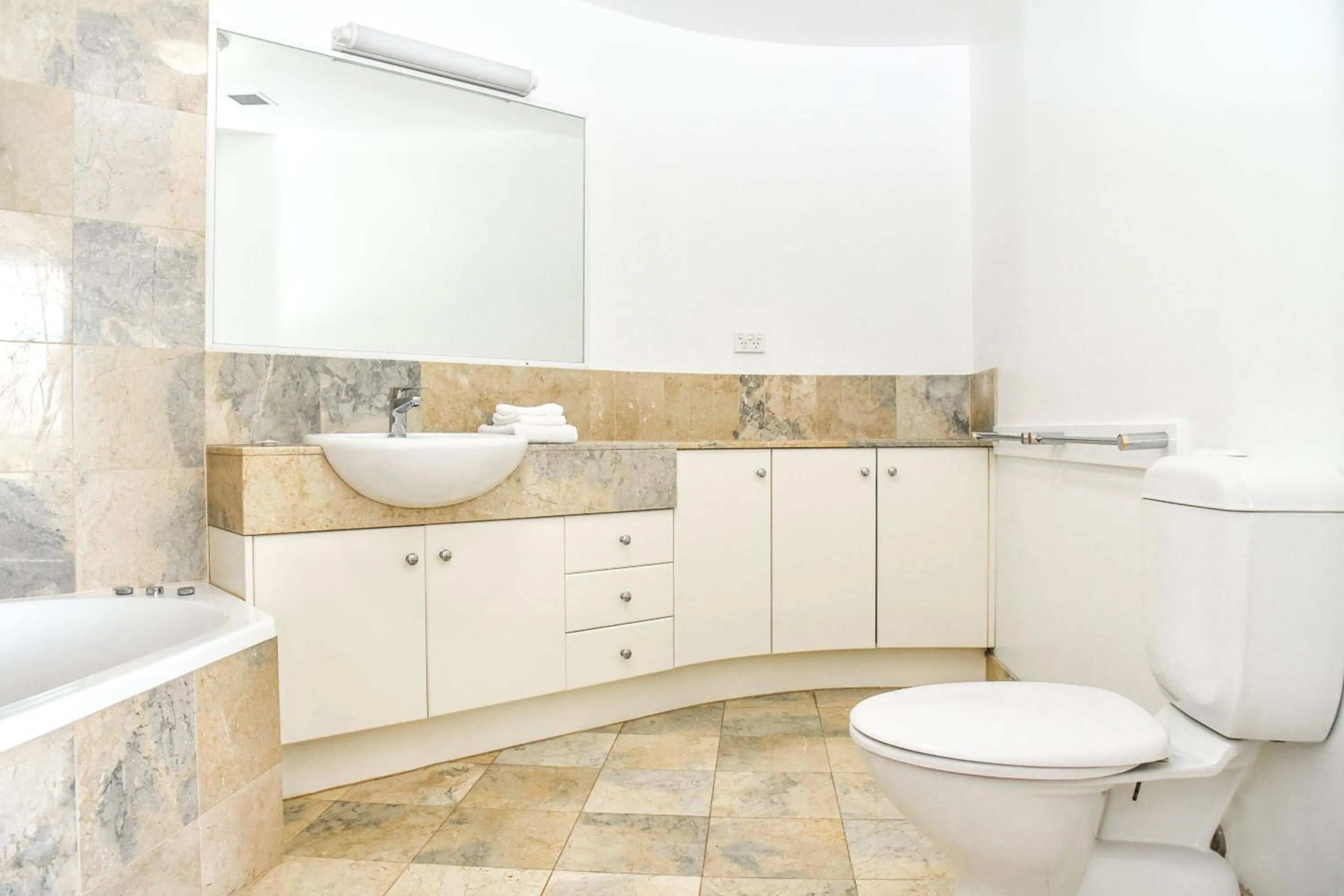 Founda Gardens Apartments