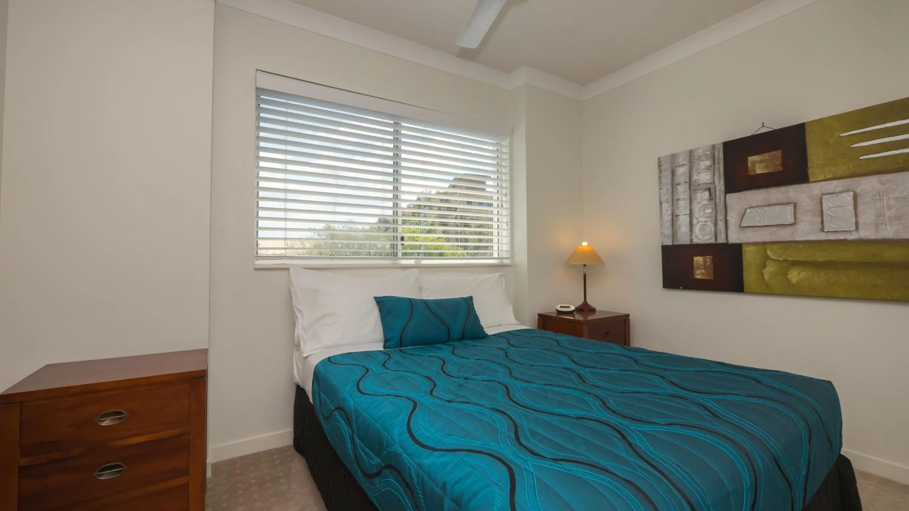 Bedroom, Bed in Founda Gardens Apartments
