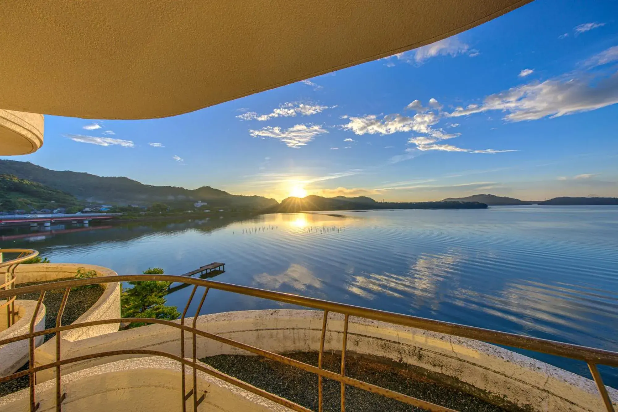 Quadruple Room with Lake View in Hotel Green Plaza Hamanako Quadruple Room with Lake View in Hotel Green Plaza Hamanako