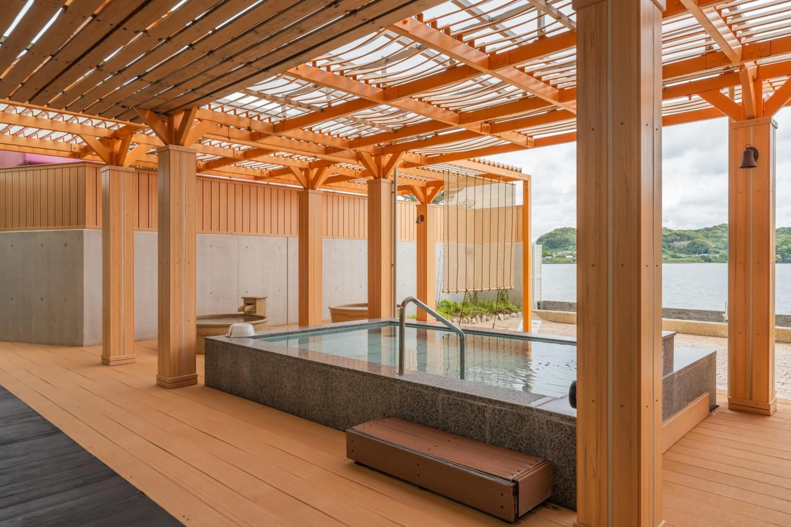 Lake view in Hotel Green Plaza Hamanako