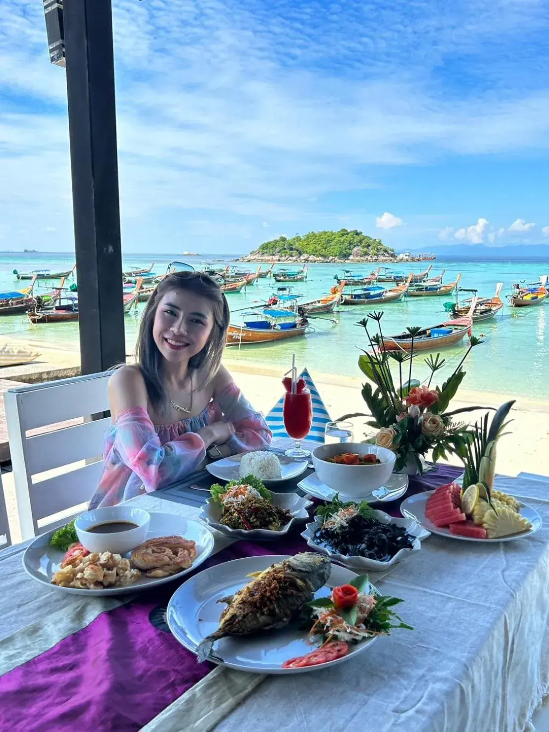 Restaurant/places to eat in Lipe Power Beach Resort Restaurant/places to eat in Lipe Power Beach Resort