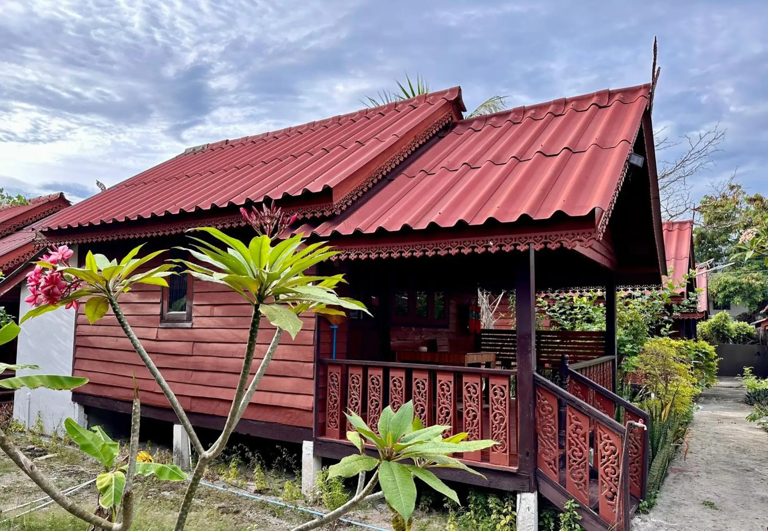 Property building in Lipe Power Beach Resort Property building in Lipe Power Beach Resort