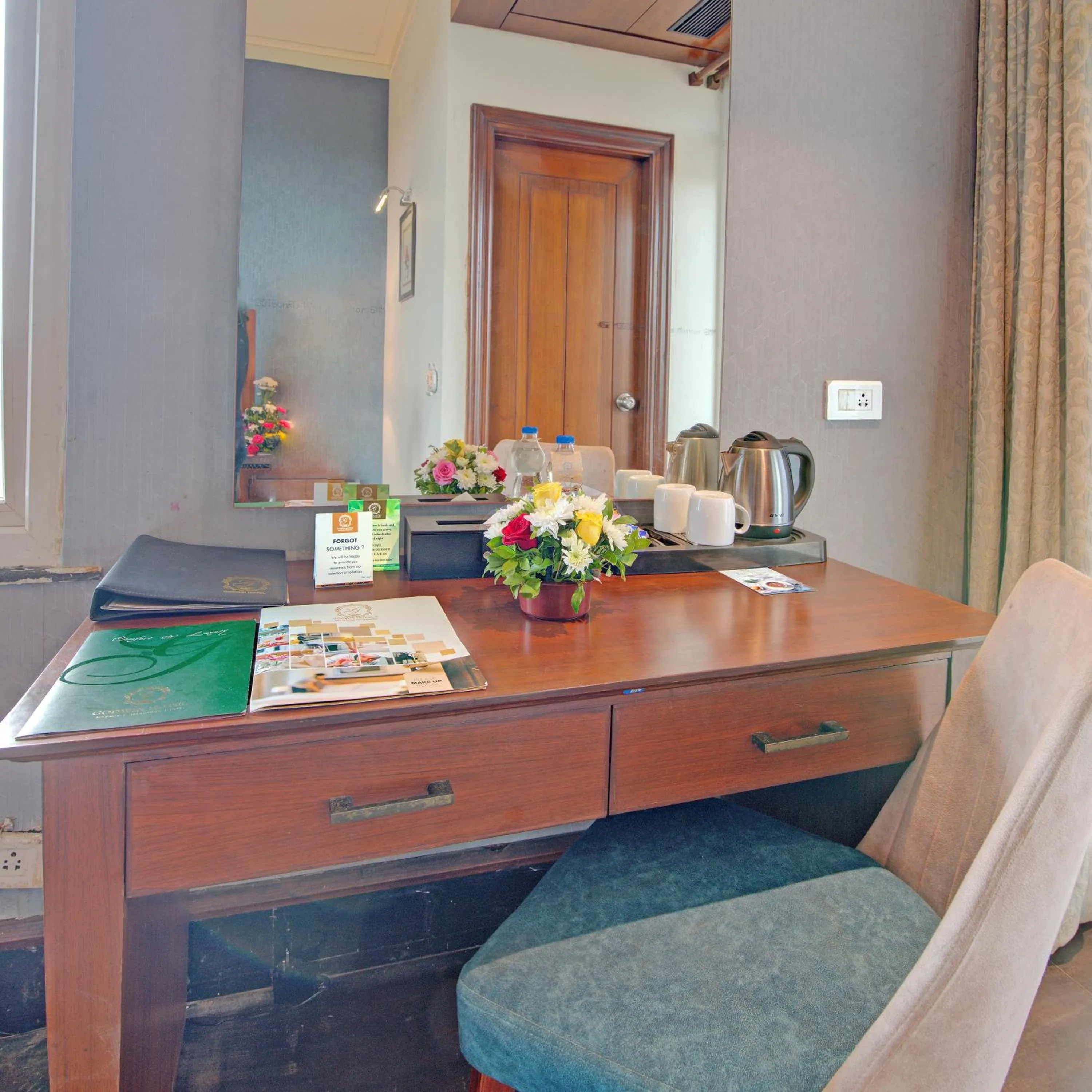 Coffee/tea facilities in Godwin Candolim,Goa