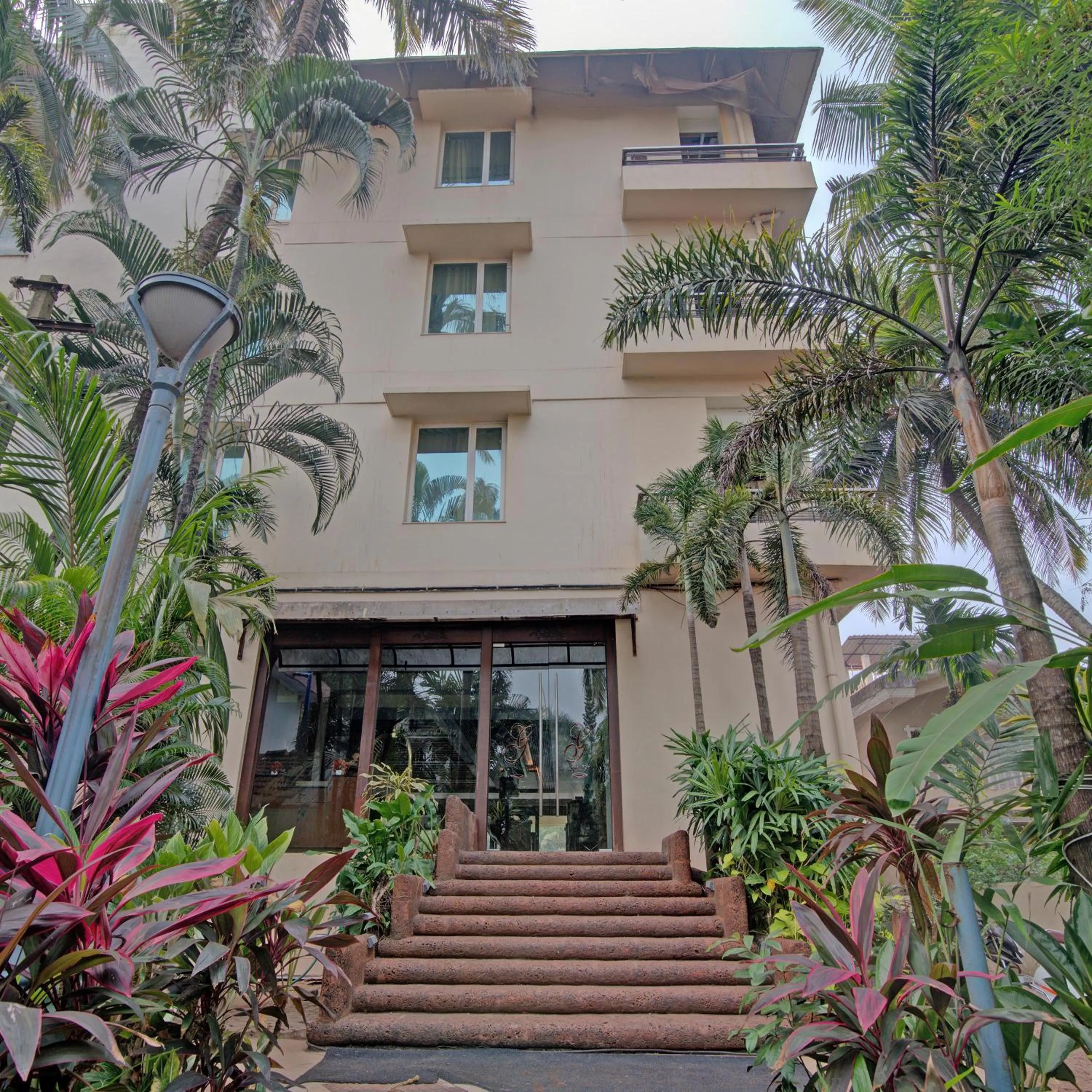 Property building in Godwin Candolim,Goa