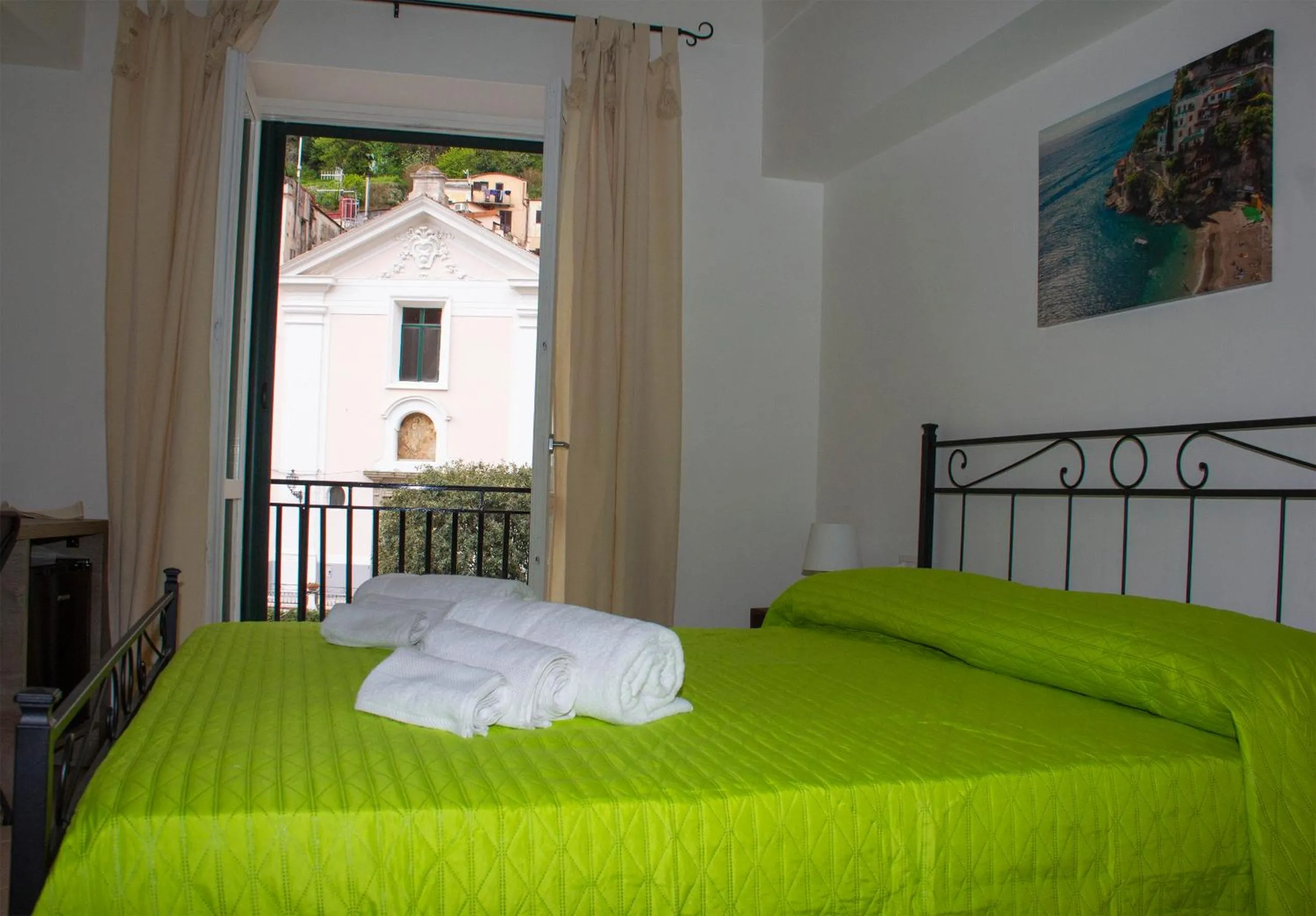 City view, Bed in Casa Galano