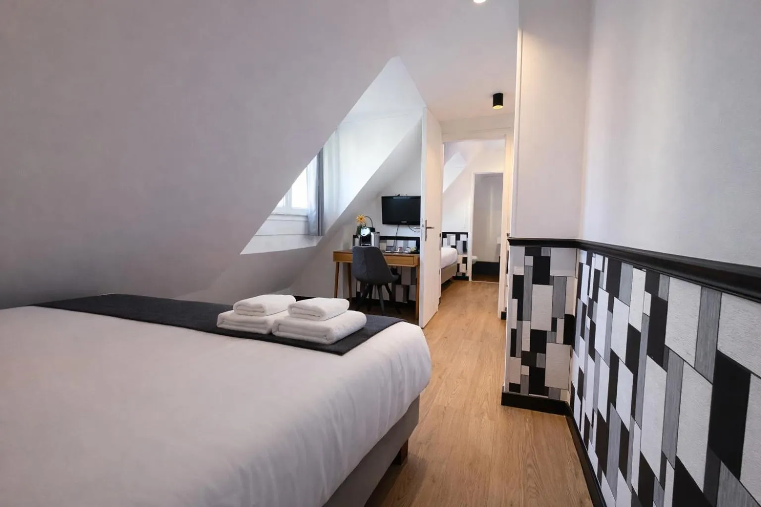 Bedroom, Bed in Hôtel Tilde