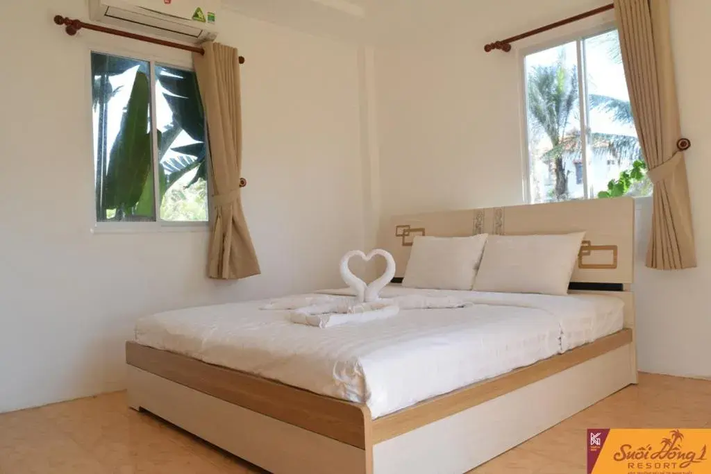 Bed in Suoi Hong Resort Bed in Suoi Hong Resort