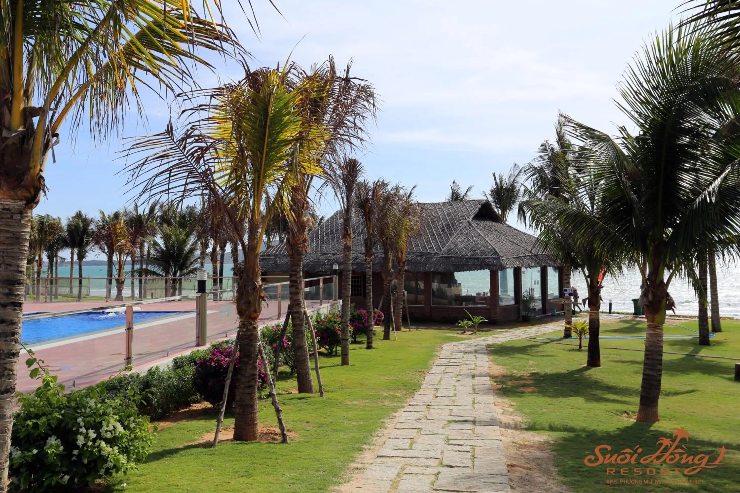 Suoi Hong Resort