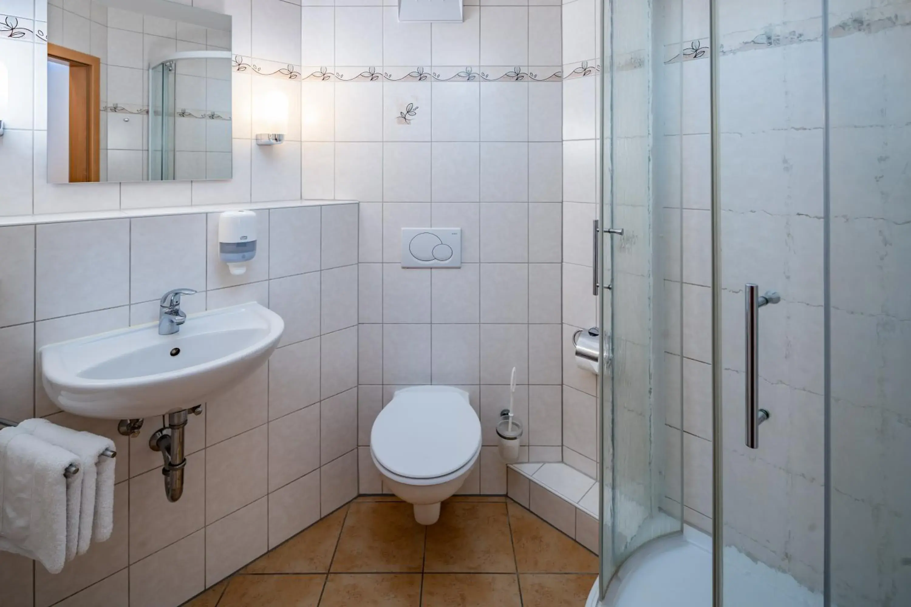 Budget Double or Twin Room in Hotel Zur Post Budget Double or Twin Room in Hotel Zur Post