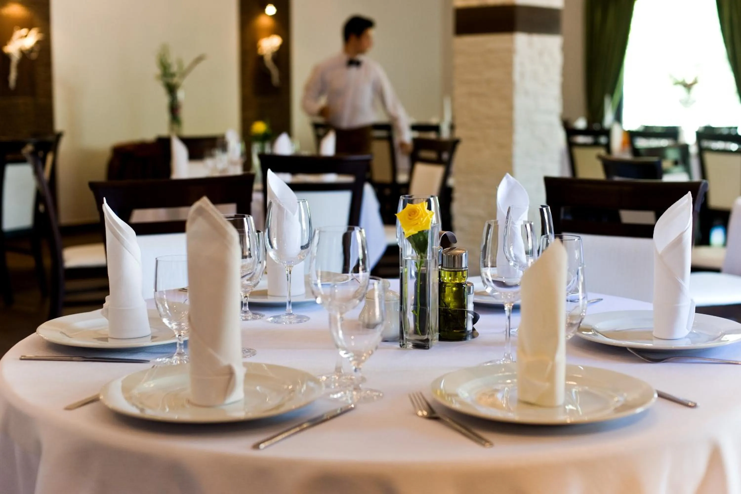 Restaurant/places to eat in Hotel Constancja
