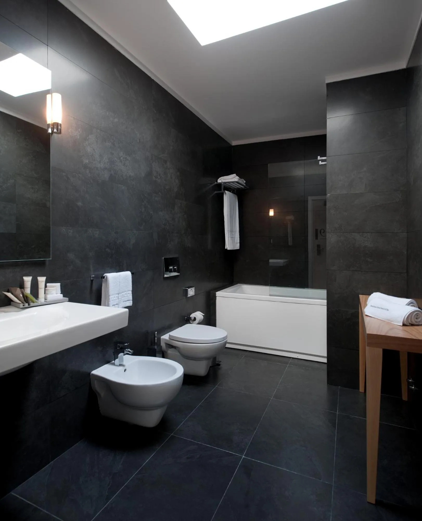 Bathroom in Furadouro Boutique Hotel Beach & SPA