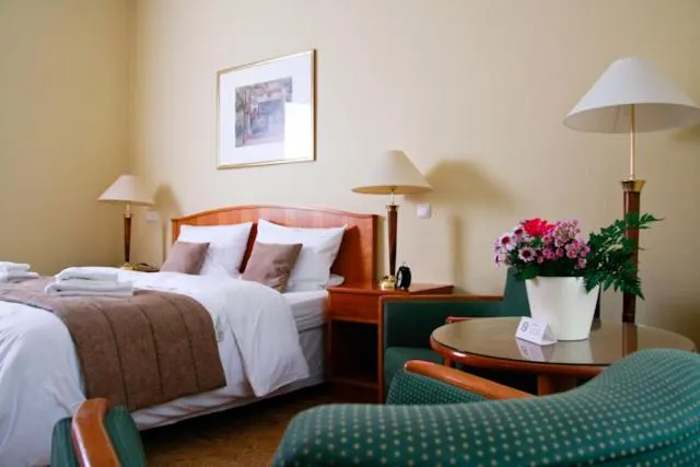 Bed in Fründts Hotel