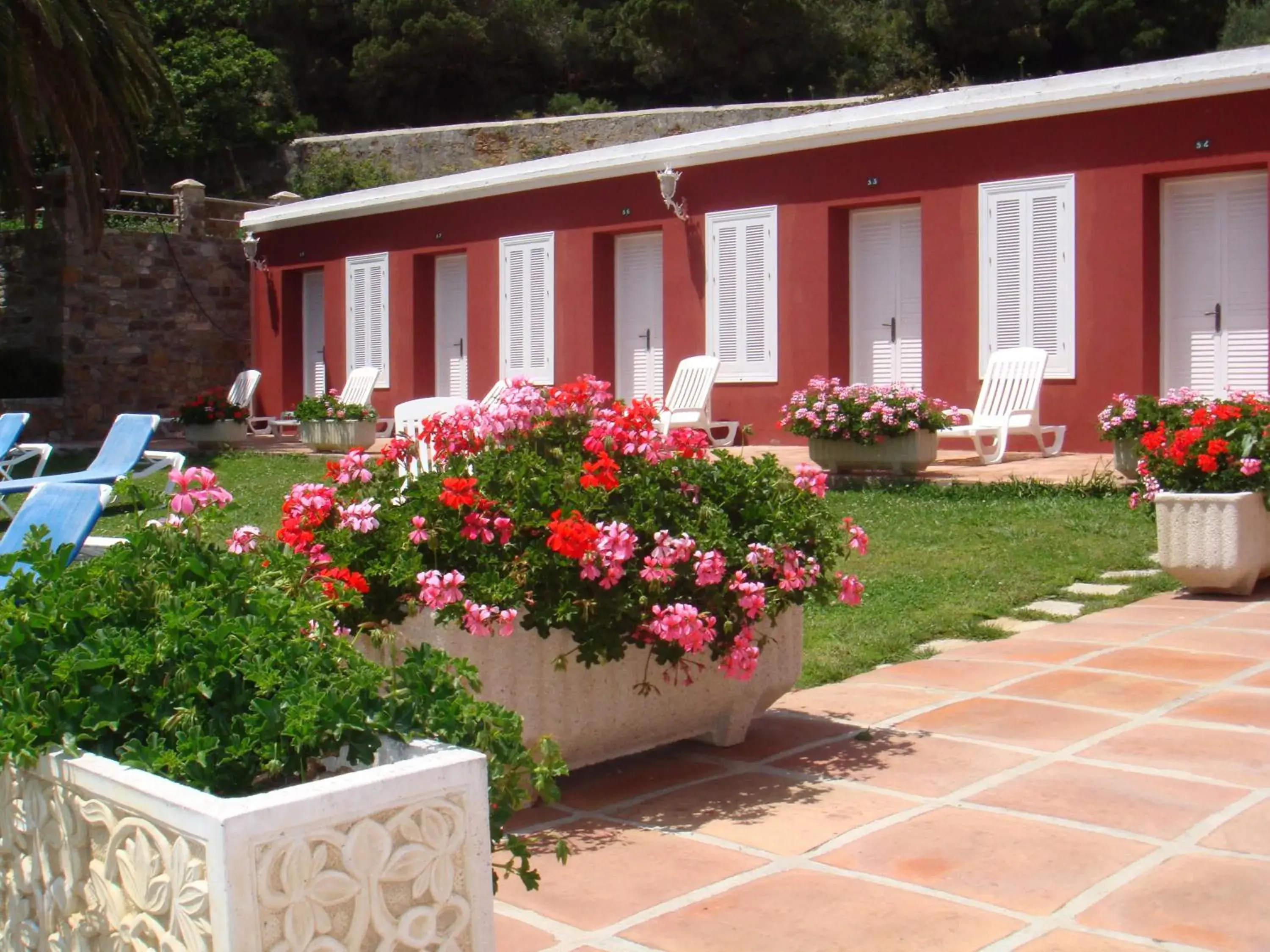 Facade/entrance, Property Building in Hotel La Peña