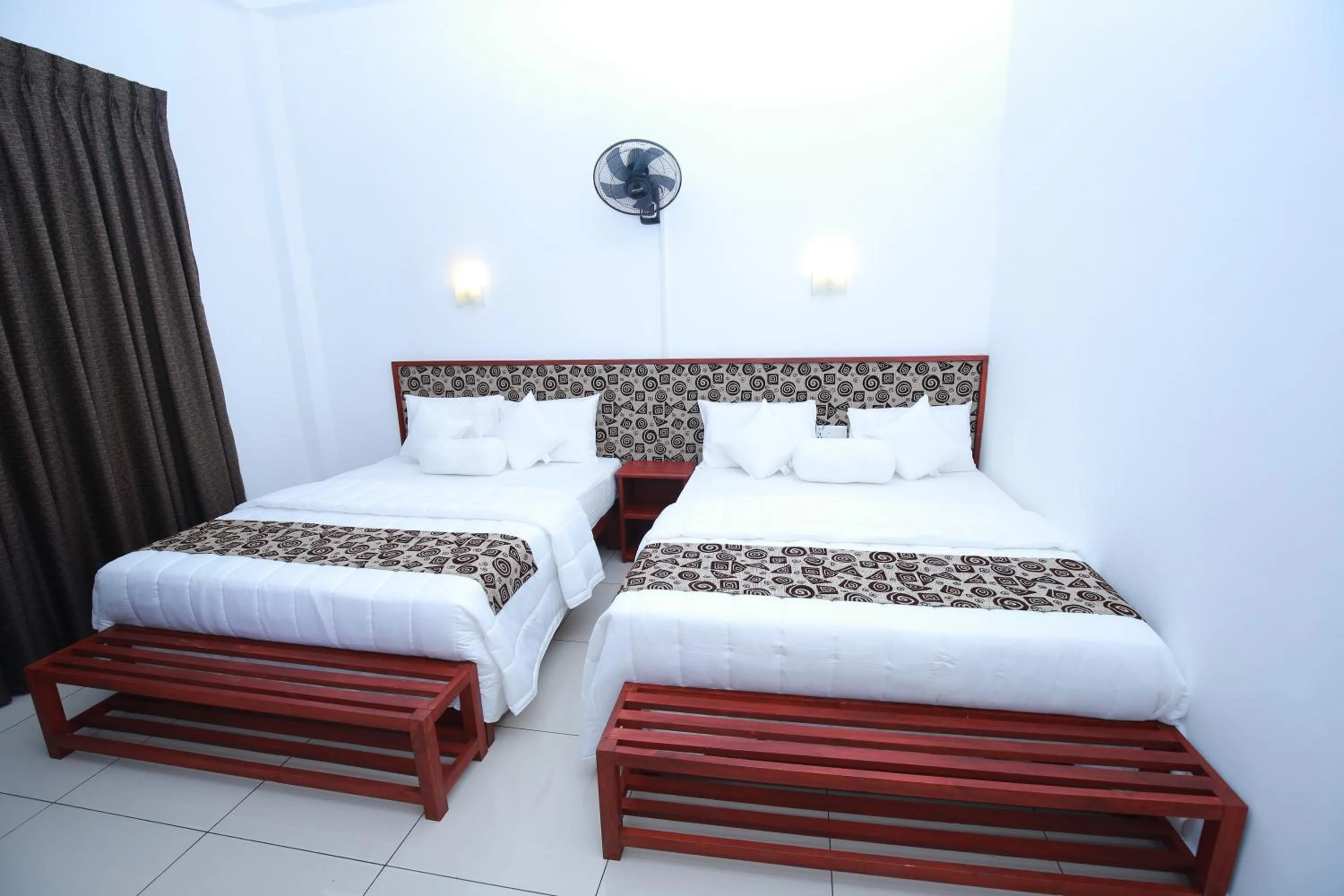 Bed in Ella Red Rock