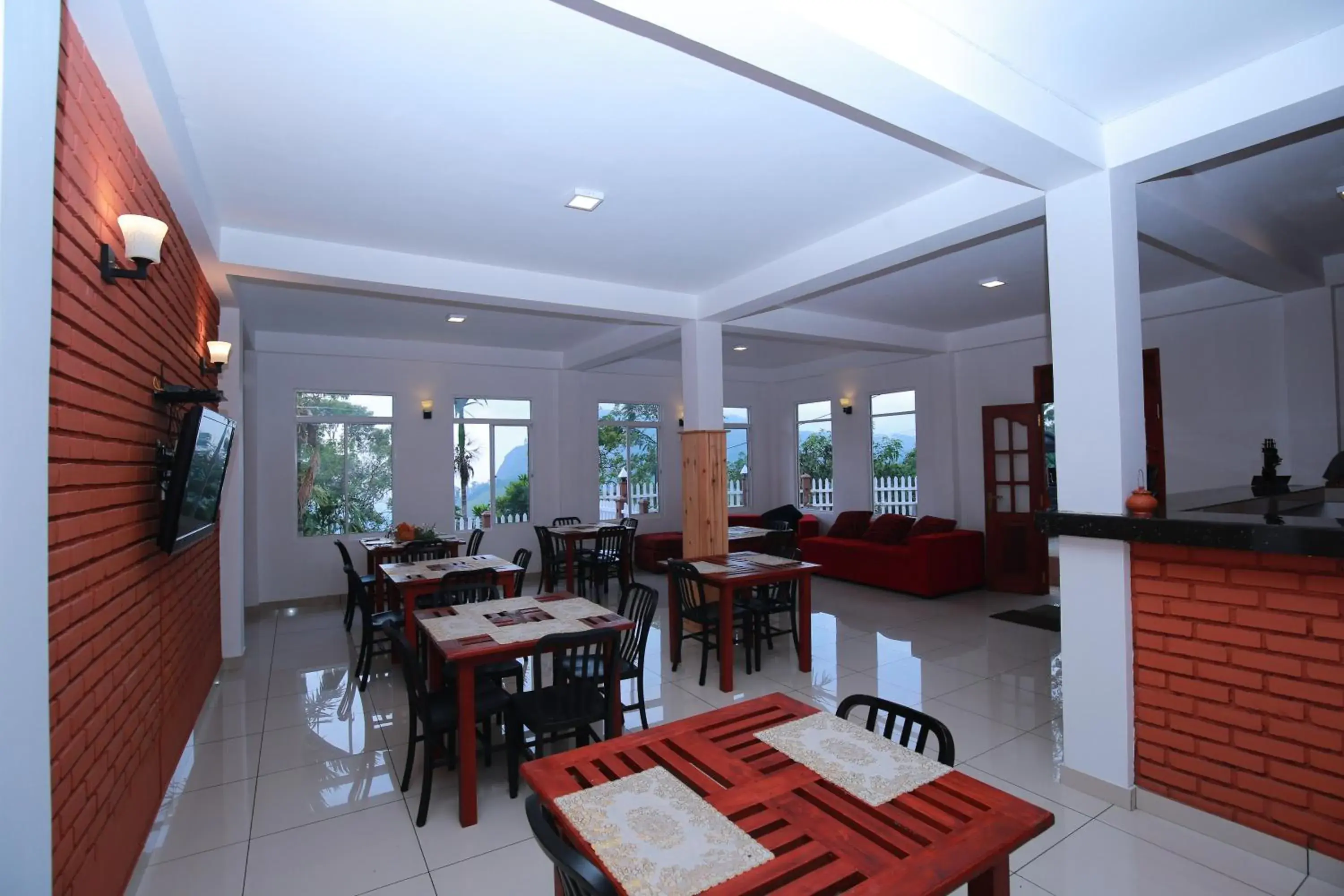 Restaurant/places to eat in Ella Red Rock Restaurant/places to eat in Ella Red Rock