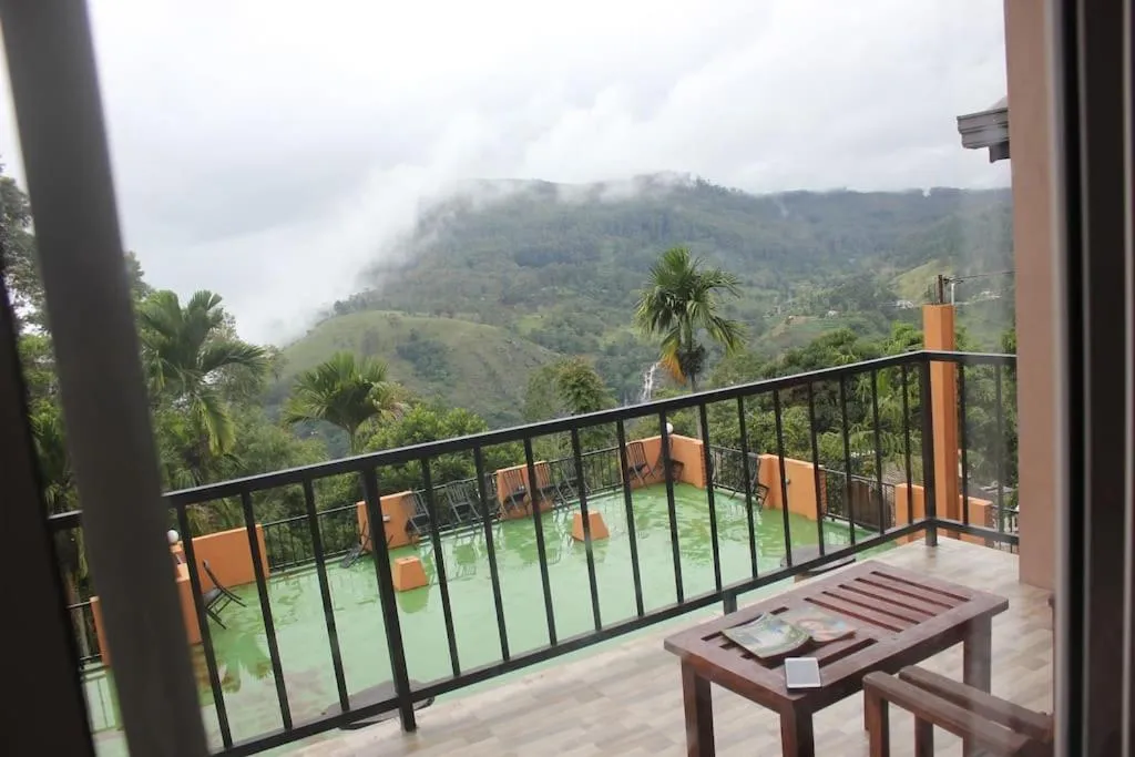 Balcony/Terrace in Ella Red Rock