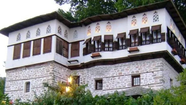 Archontiko Blana