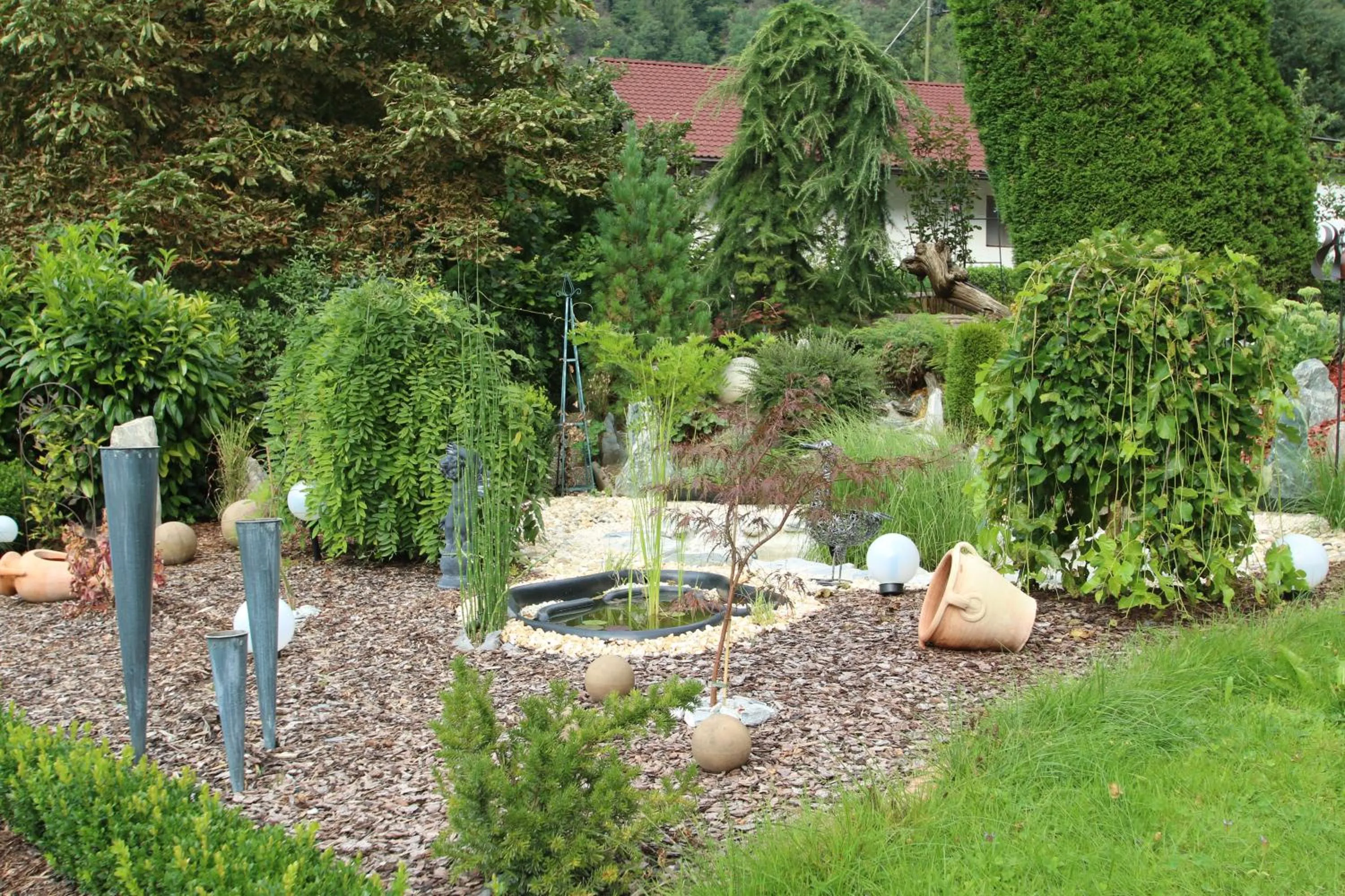 Garden in Appartements Gästehaus Schrott