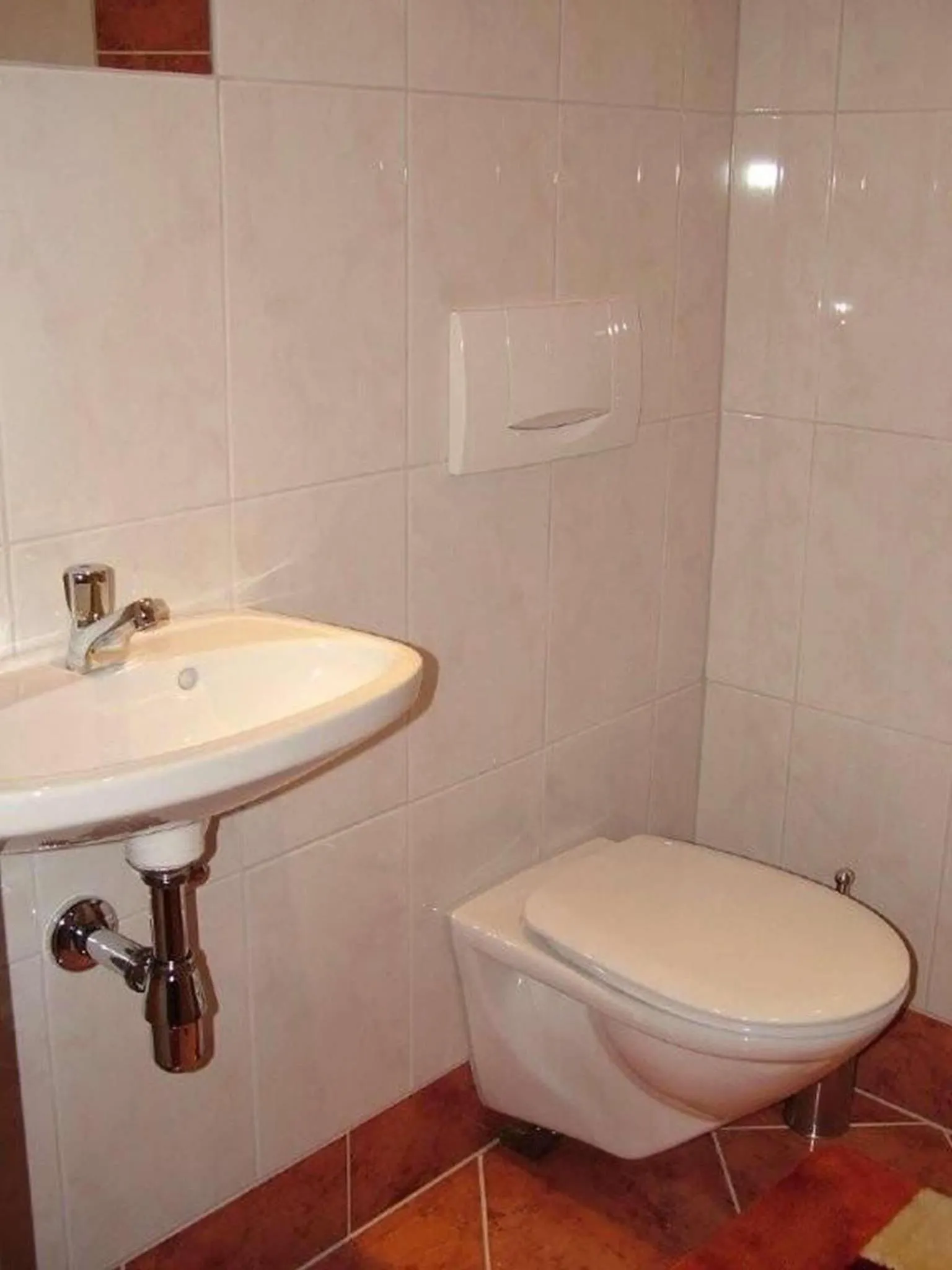 Toilet in Appartements Gästehaus Schrott