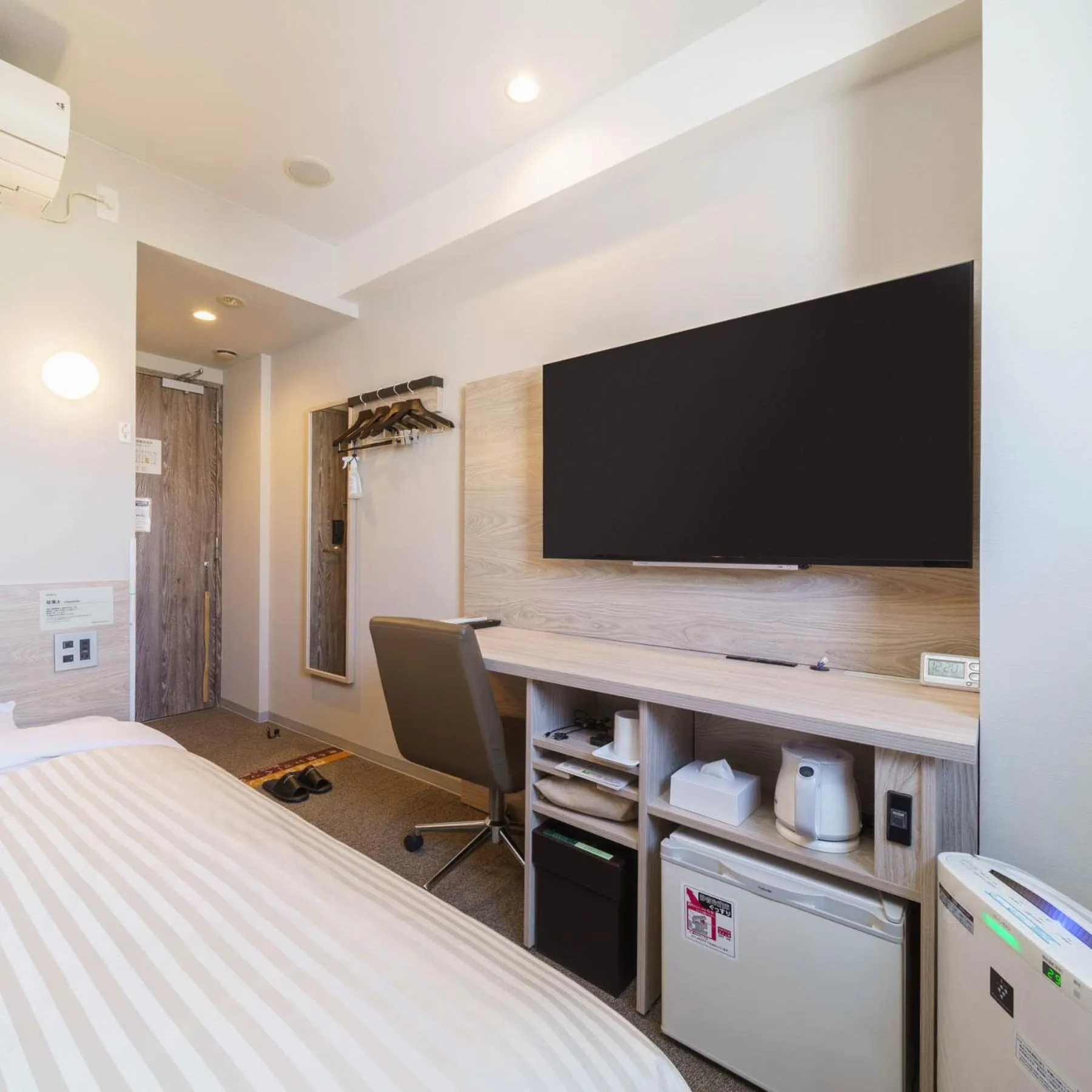 Bed in Super Hotel Kushiro Kurogane