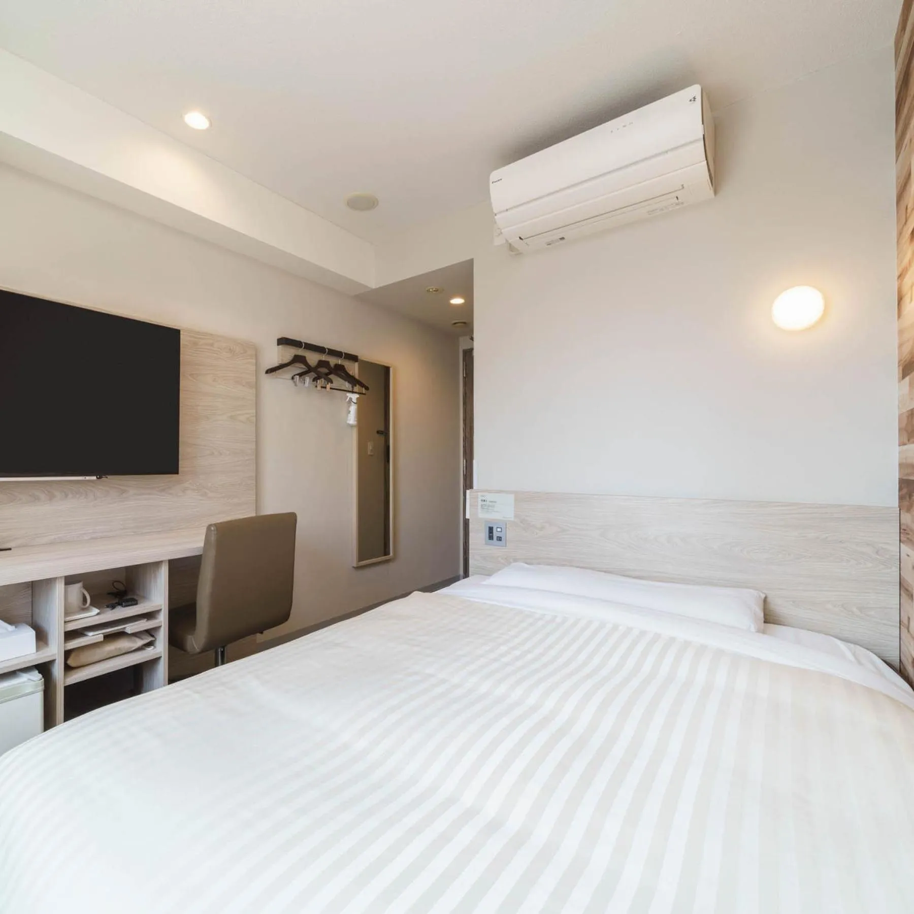 Bed in Super Hotel Kushiro Kurogane