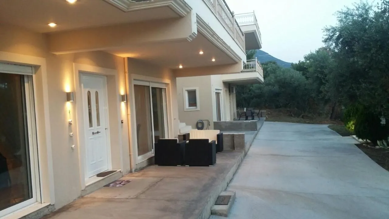 Facade/entrance in Agriomata Vergas Apartments