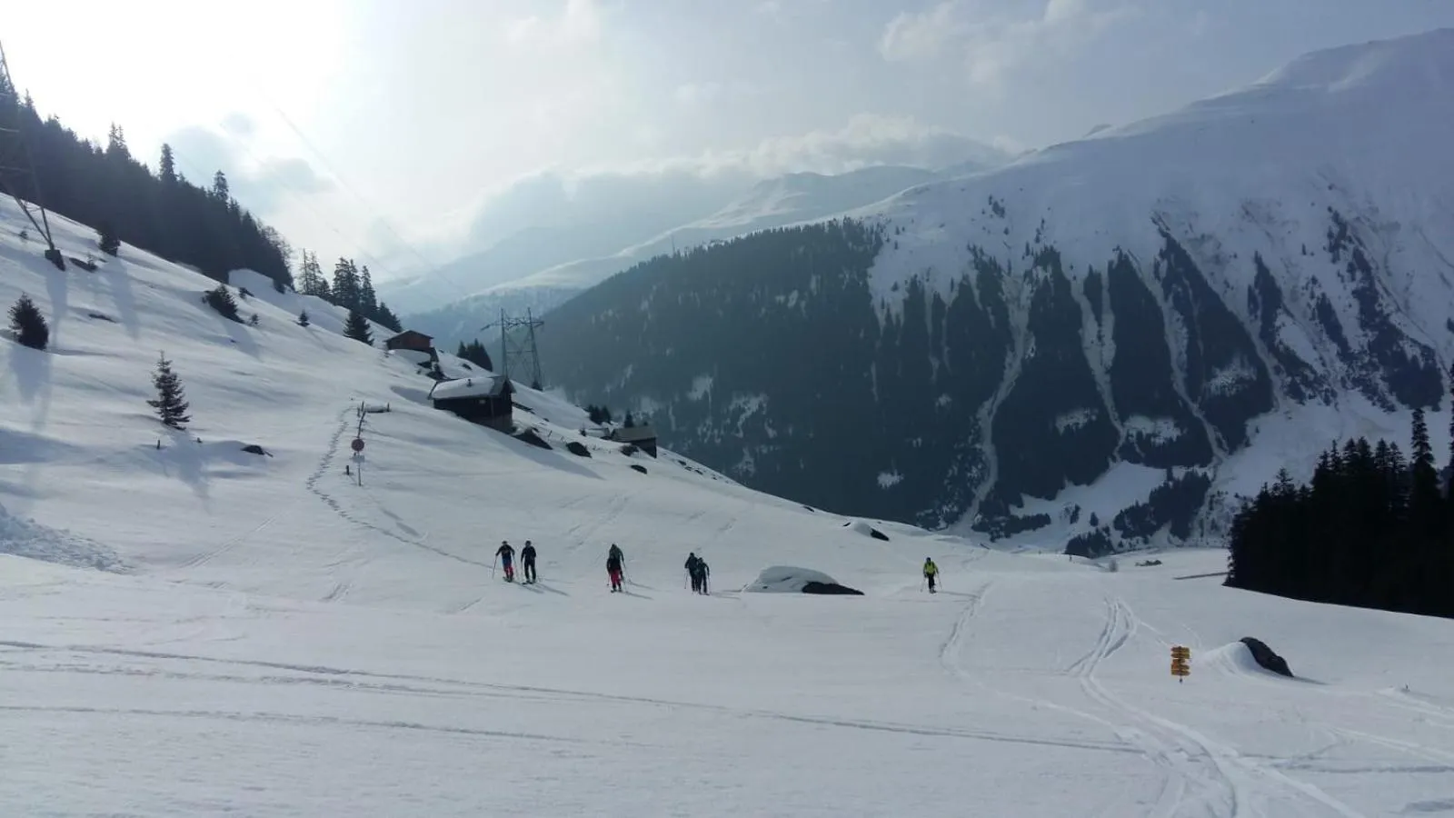 Skiing in Mountain Lodge Sedrun