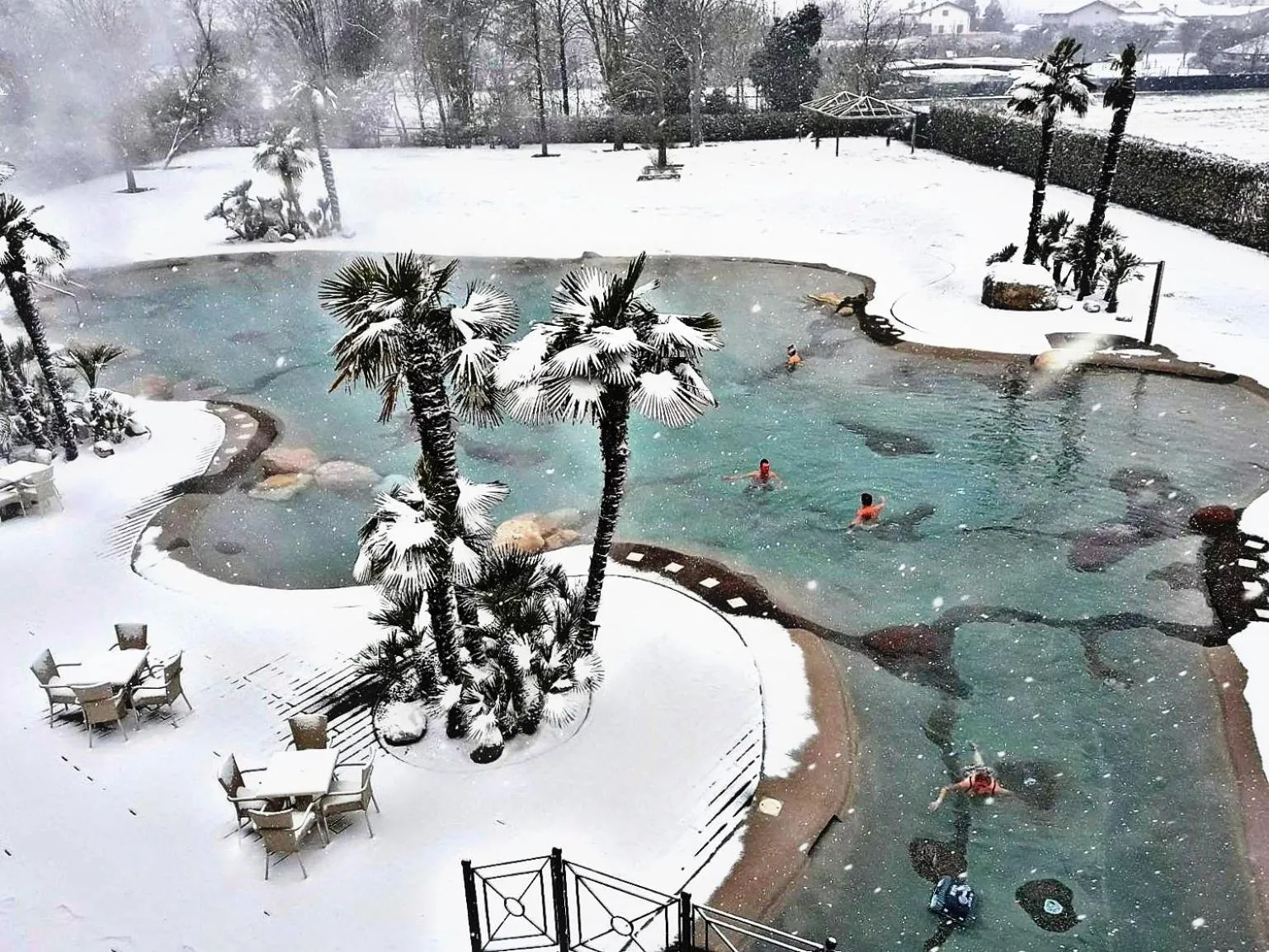 Swimming pool in Terme di Relilax Boutique Hotel & Spa