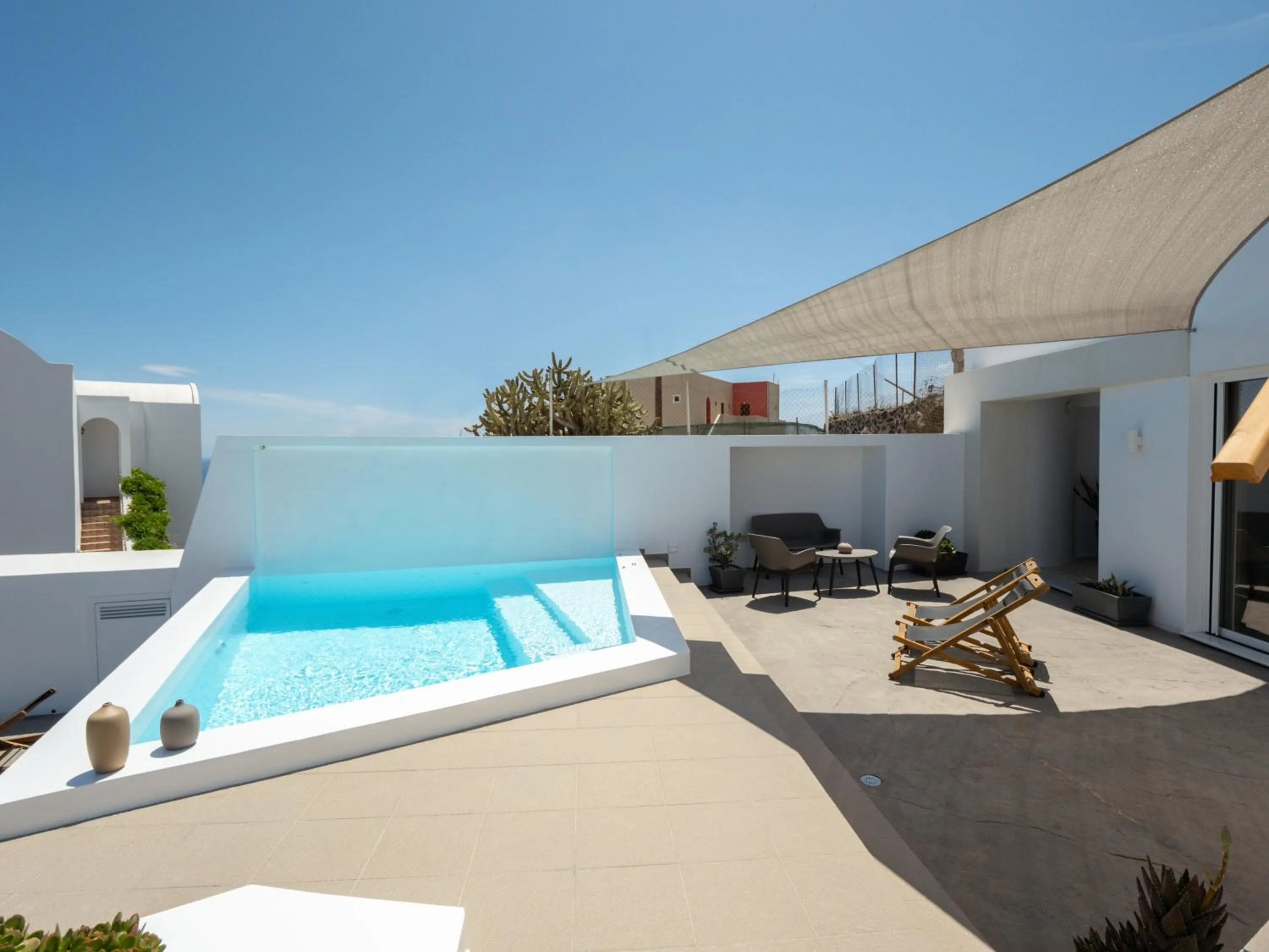 Swimming pool in Valery Suites