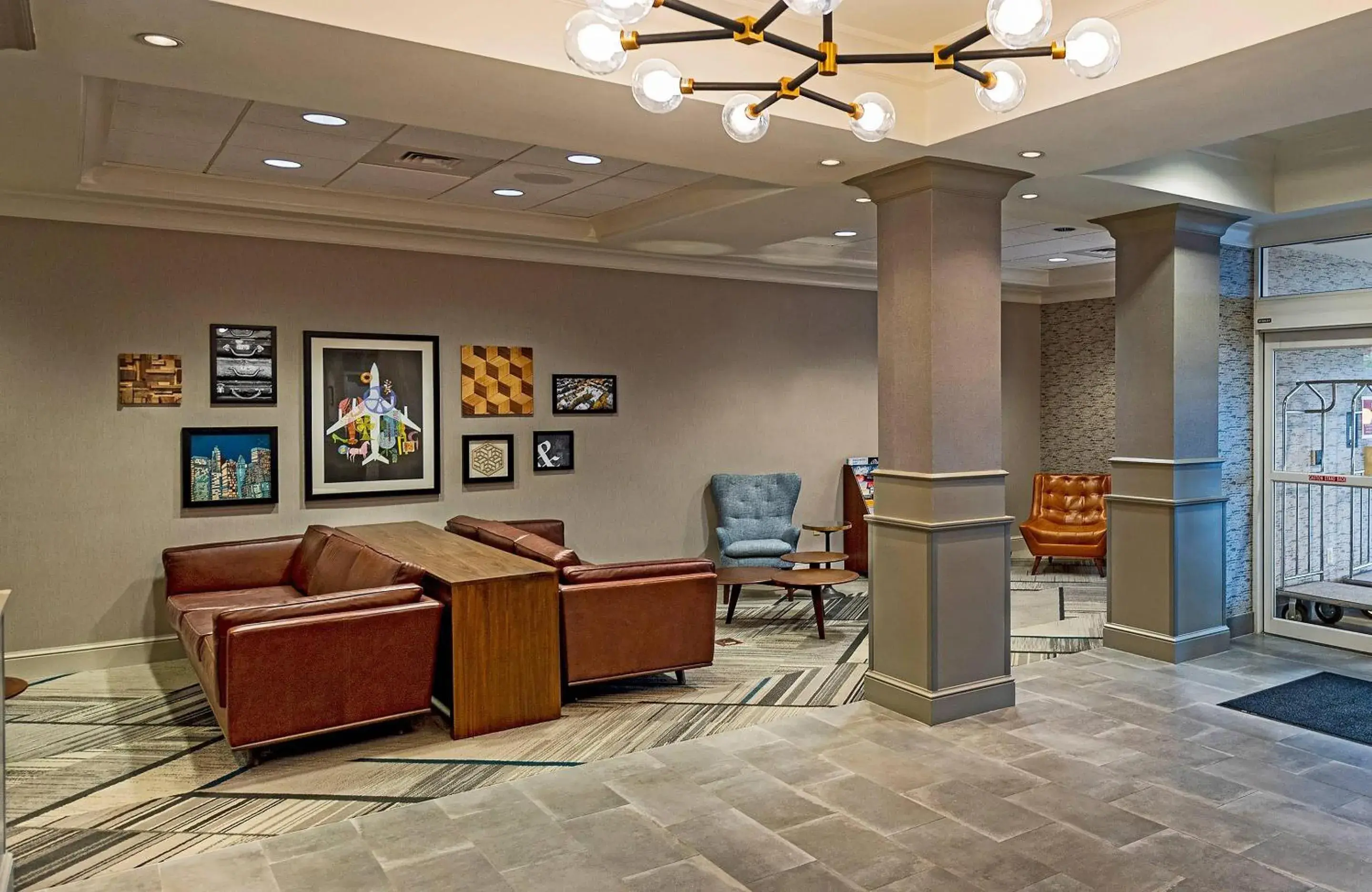 Lobby or reception in Radisson Hotel Fairview Heights - St Louis Lobby or reception in Radisson Hotel Fairview Heights - St Louis