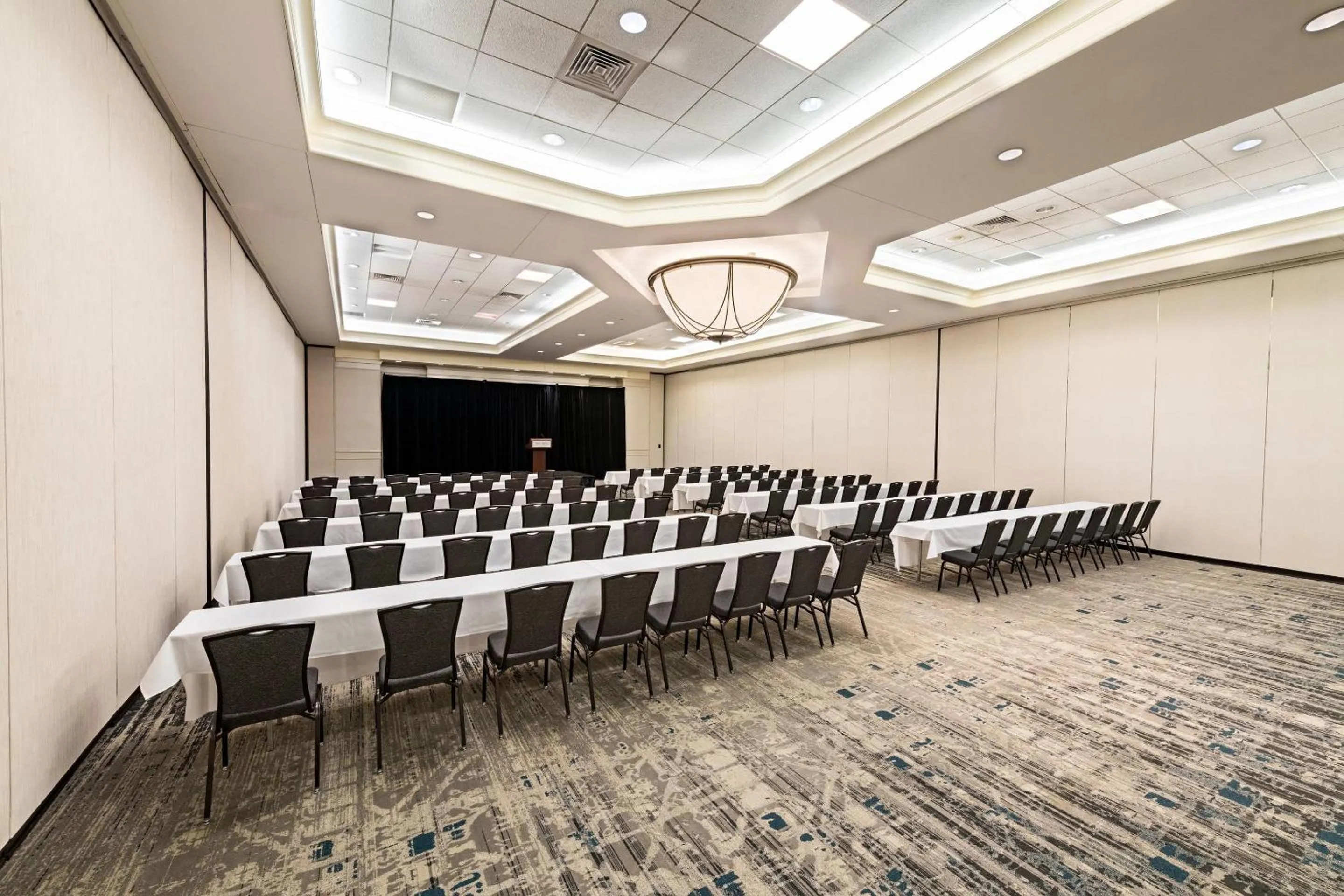 Meeting/conference room in Radisson Hotel Fairview Heights - St Louis