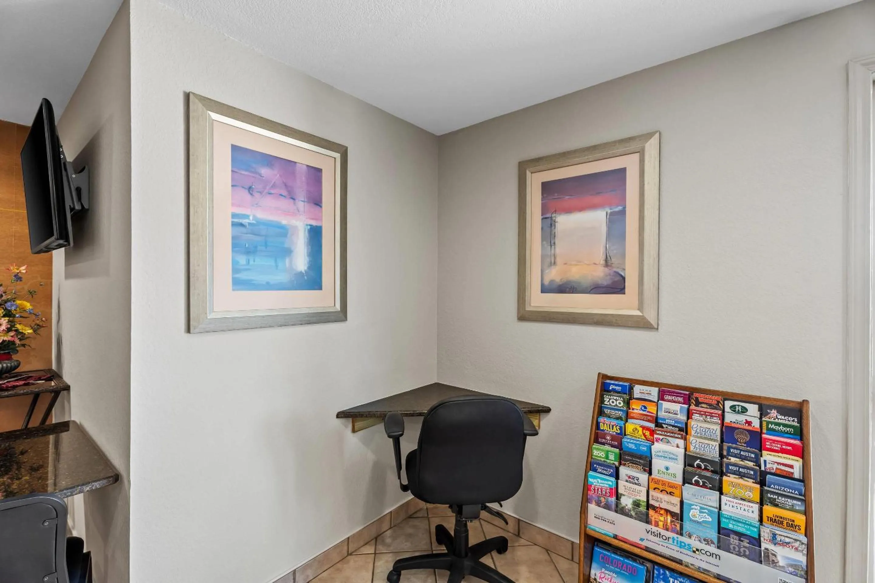 Business facilities in Rodeway Inn