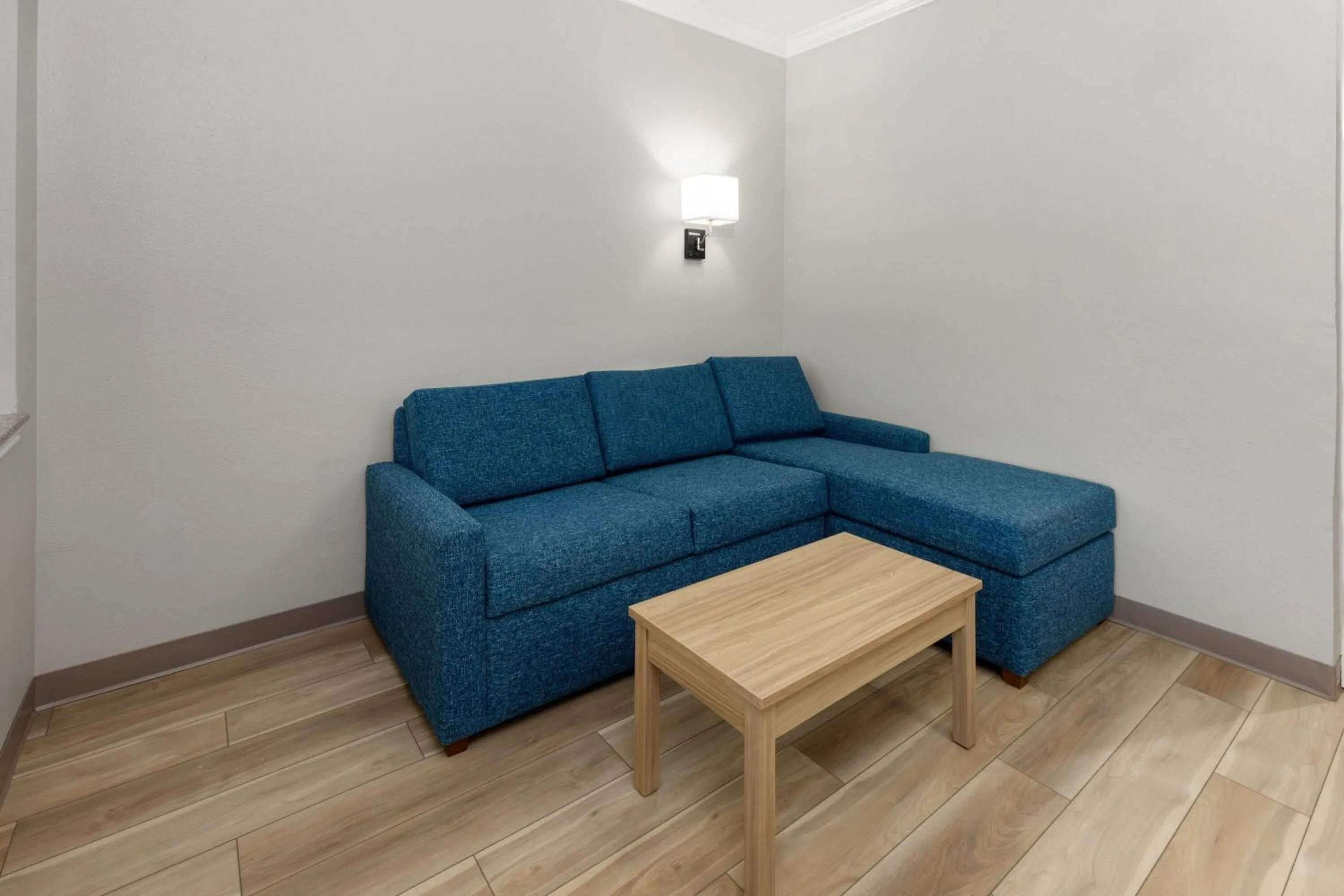 Photo of the whole room in Days Inn & Suites by Wyndham Sam Houston Tollway