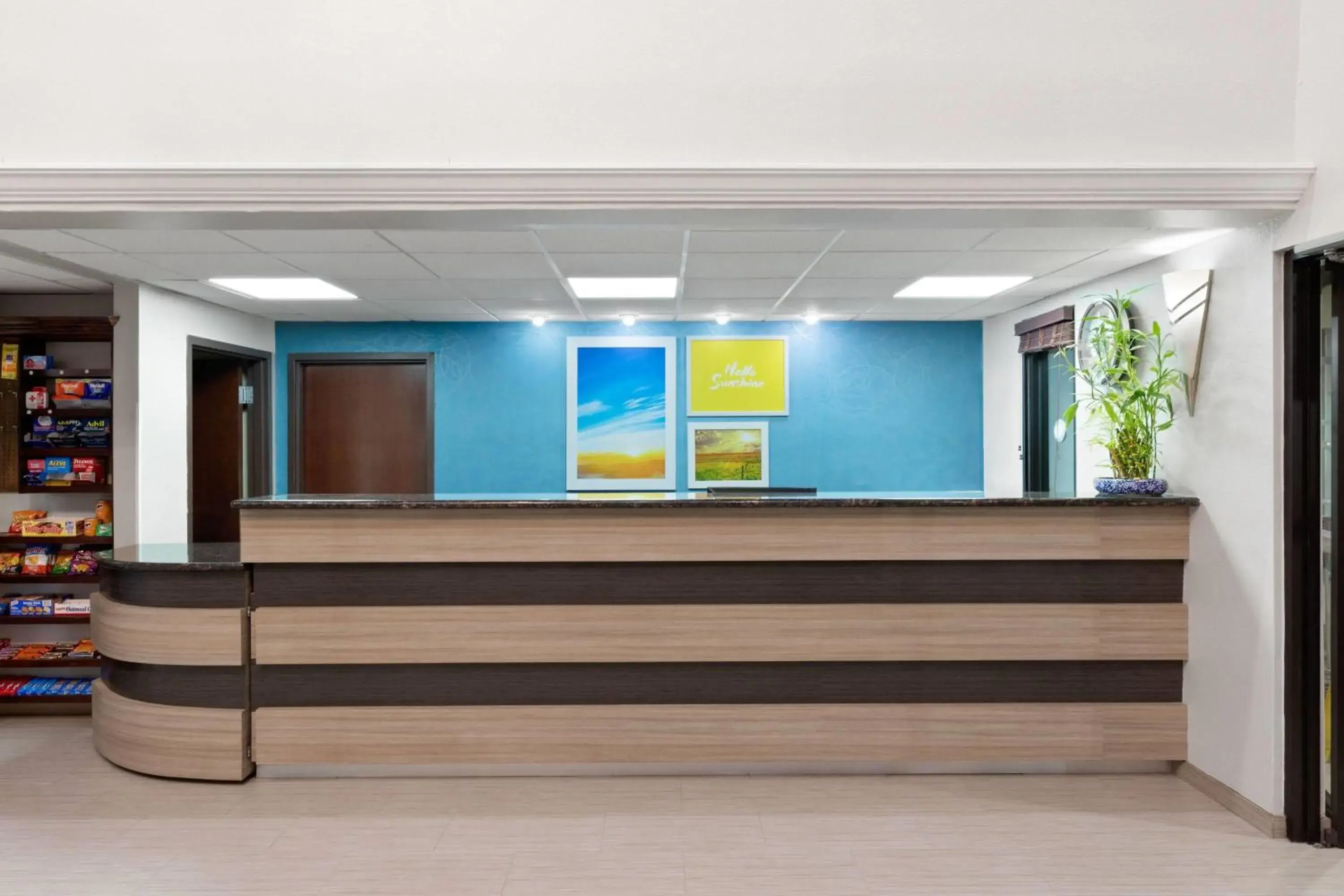 Lobby or reception in Days Inn & Suites by Wyndham Sam Houston Tollway Lobby or reception in Days Inn & Suites by Wyndham Sam Houston Tollway