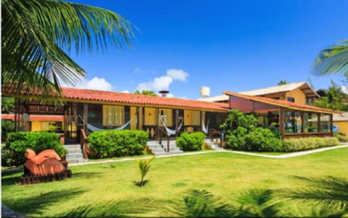 Property building in Pousada Canto do Porto