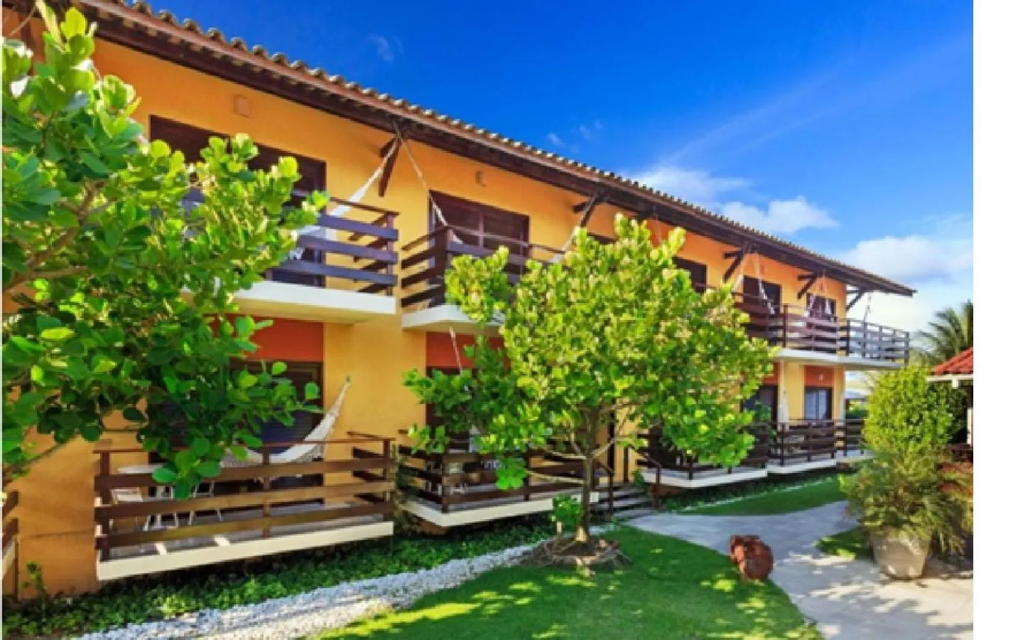 Property building in Pousada Canto do Porto