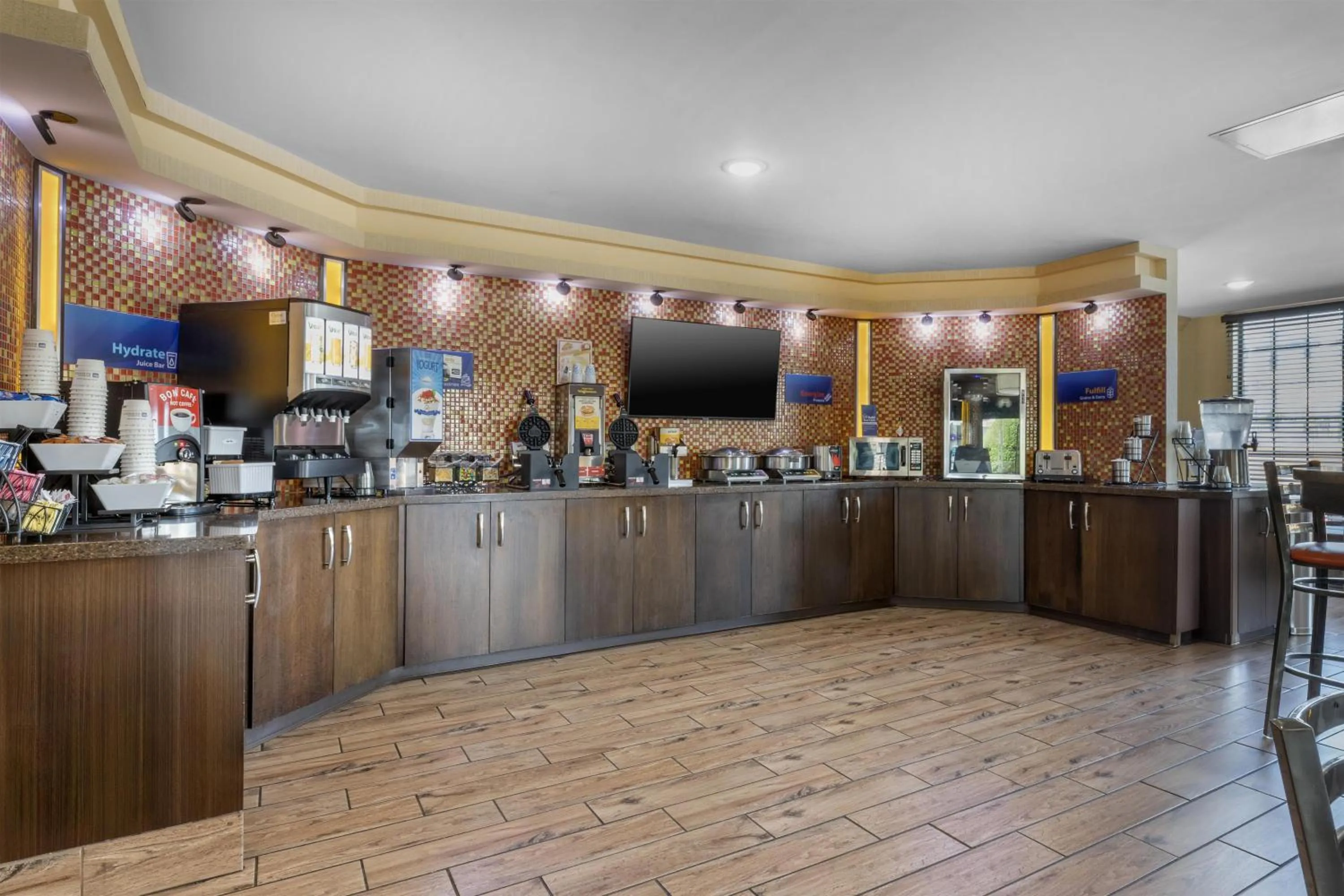 Breakfast in Best Western Aspen Hotel