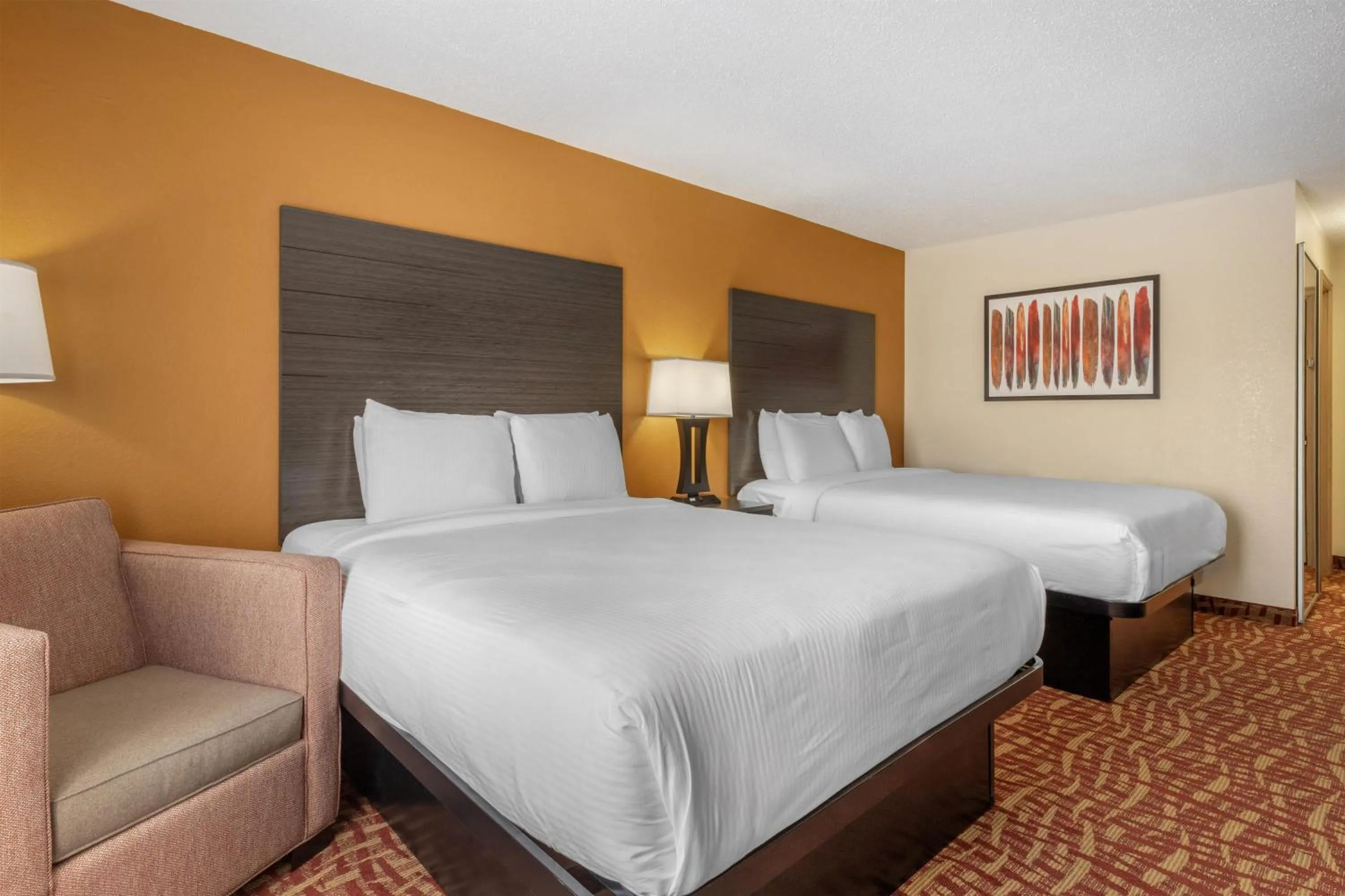 Bedroom, Bed in Best Western Aspen Hotel