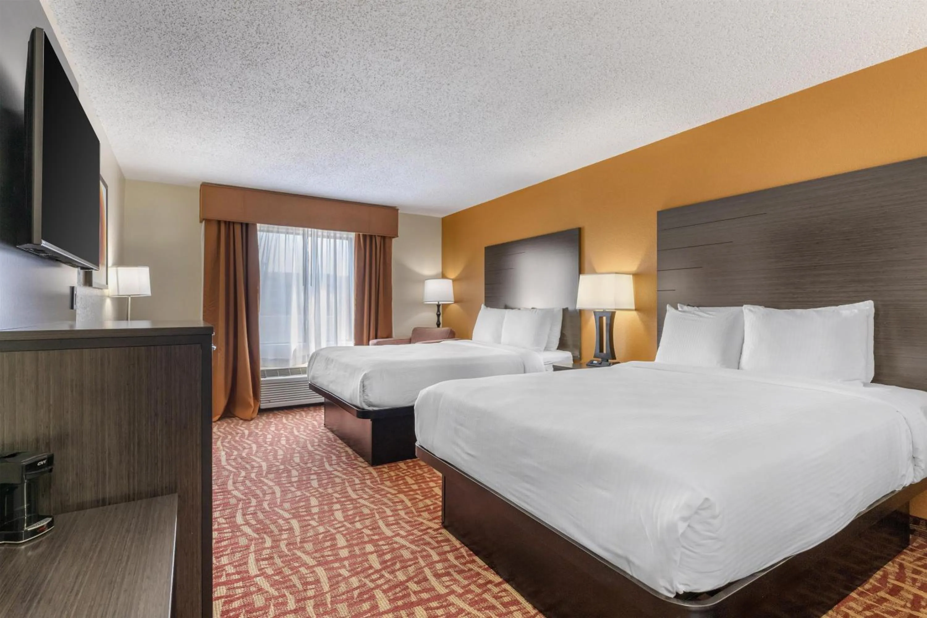 Bedroom, Bed in Best Western Aspen Hotel