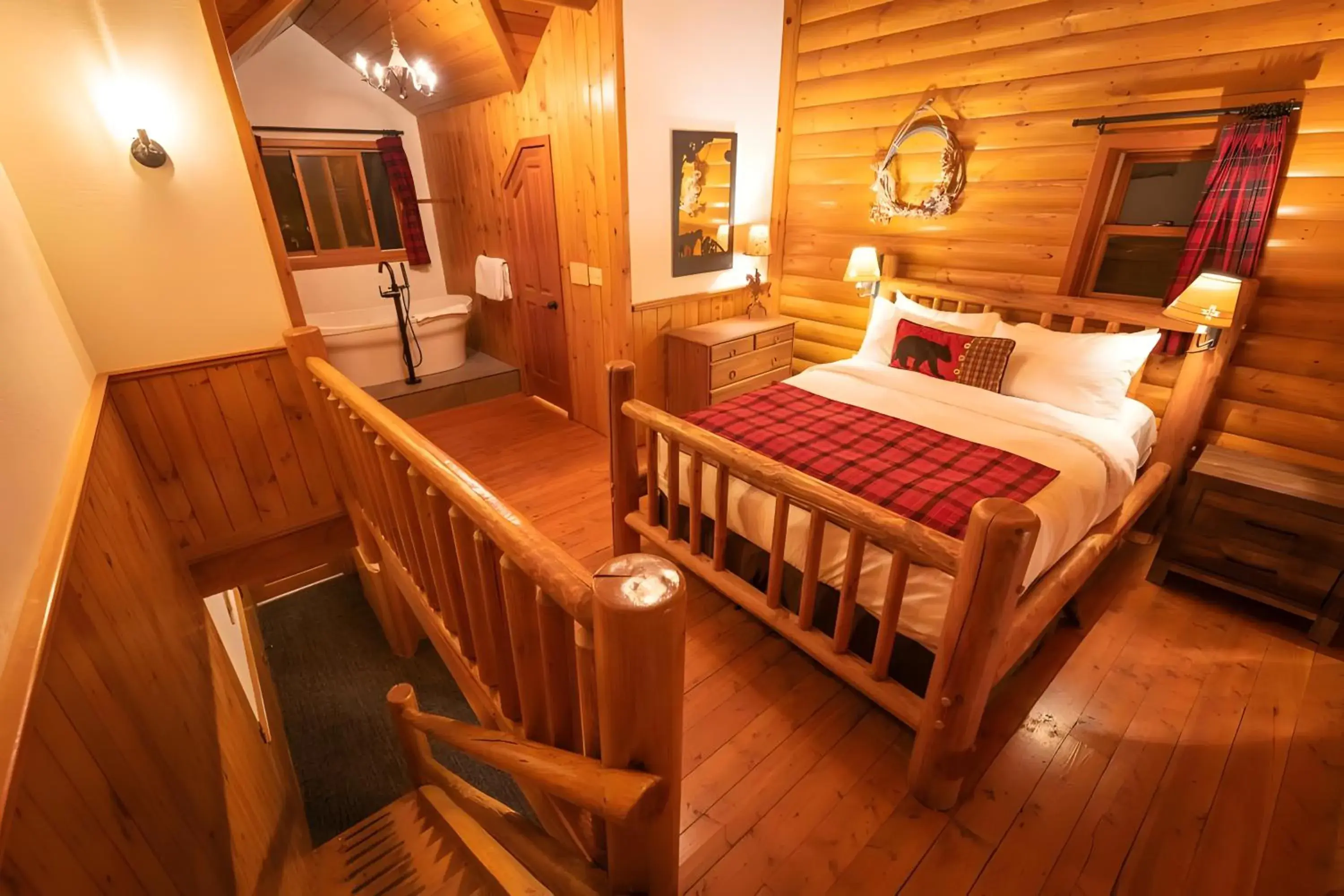 Superior Jacuzzi Suite (Lodge Building) in Baker Creek By Basecamp Superior Jacuzzi Suite (Lodge Building) in Baker Creek By Basecamp