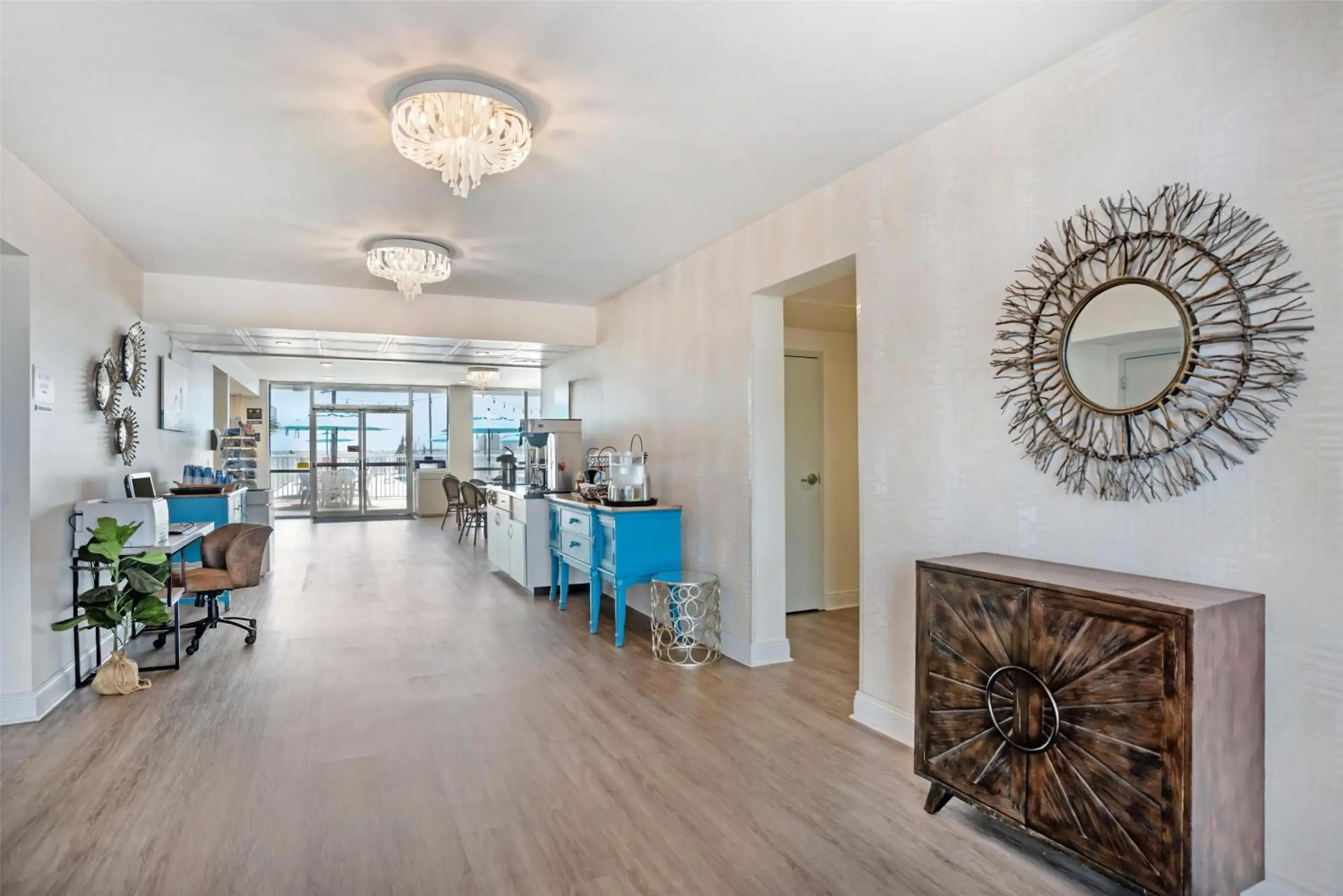 Lobby or reception in Best Western Navarre Waterfront Lobby or reception in Best Western Navarre Waterfront