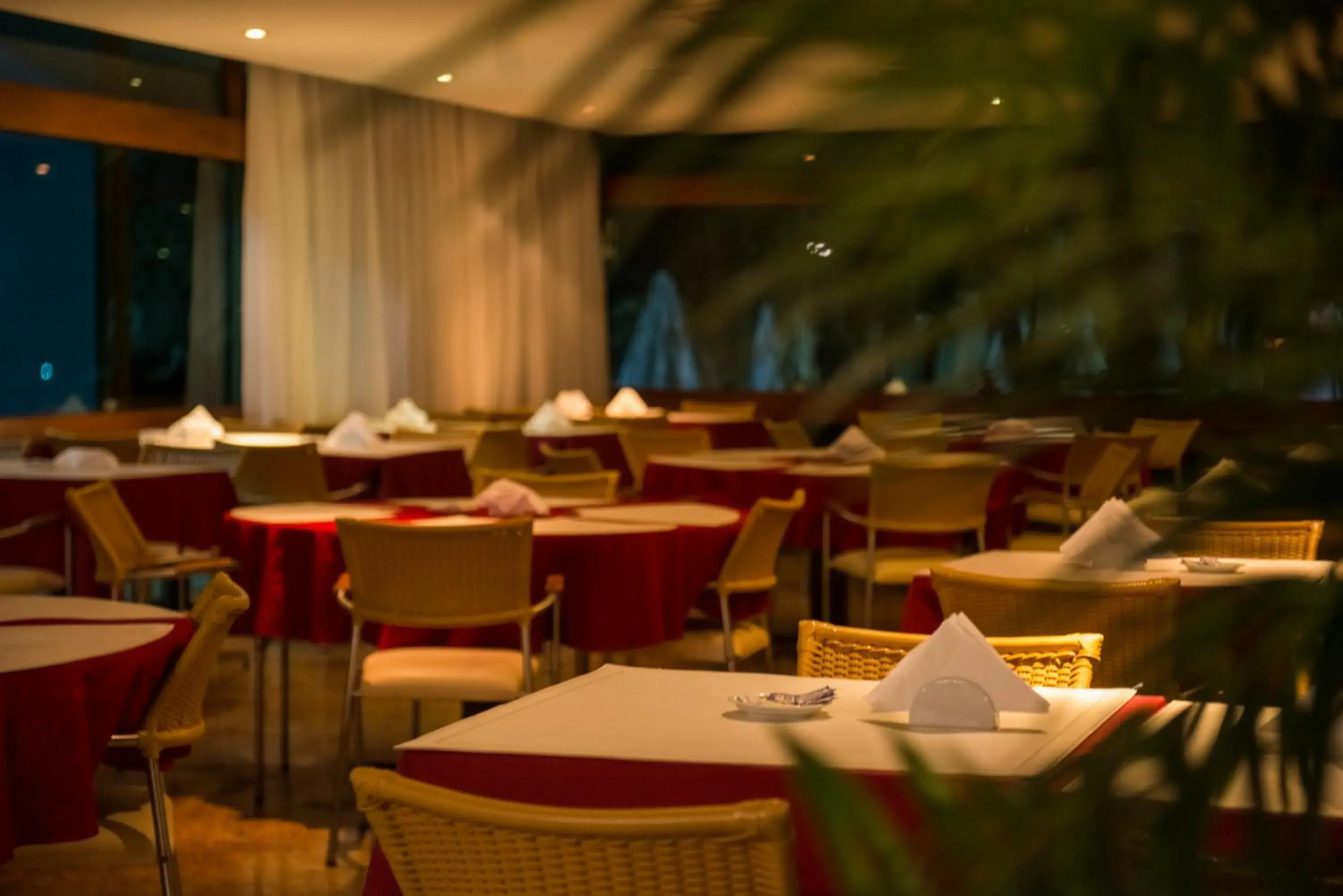 Restaurant/places to eat in Marulhos Resort by MAI Restaurant/places to eat in Marulhos Resort by MAI