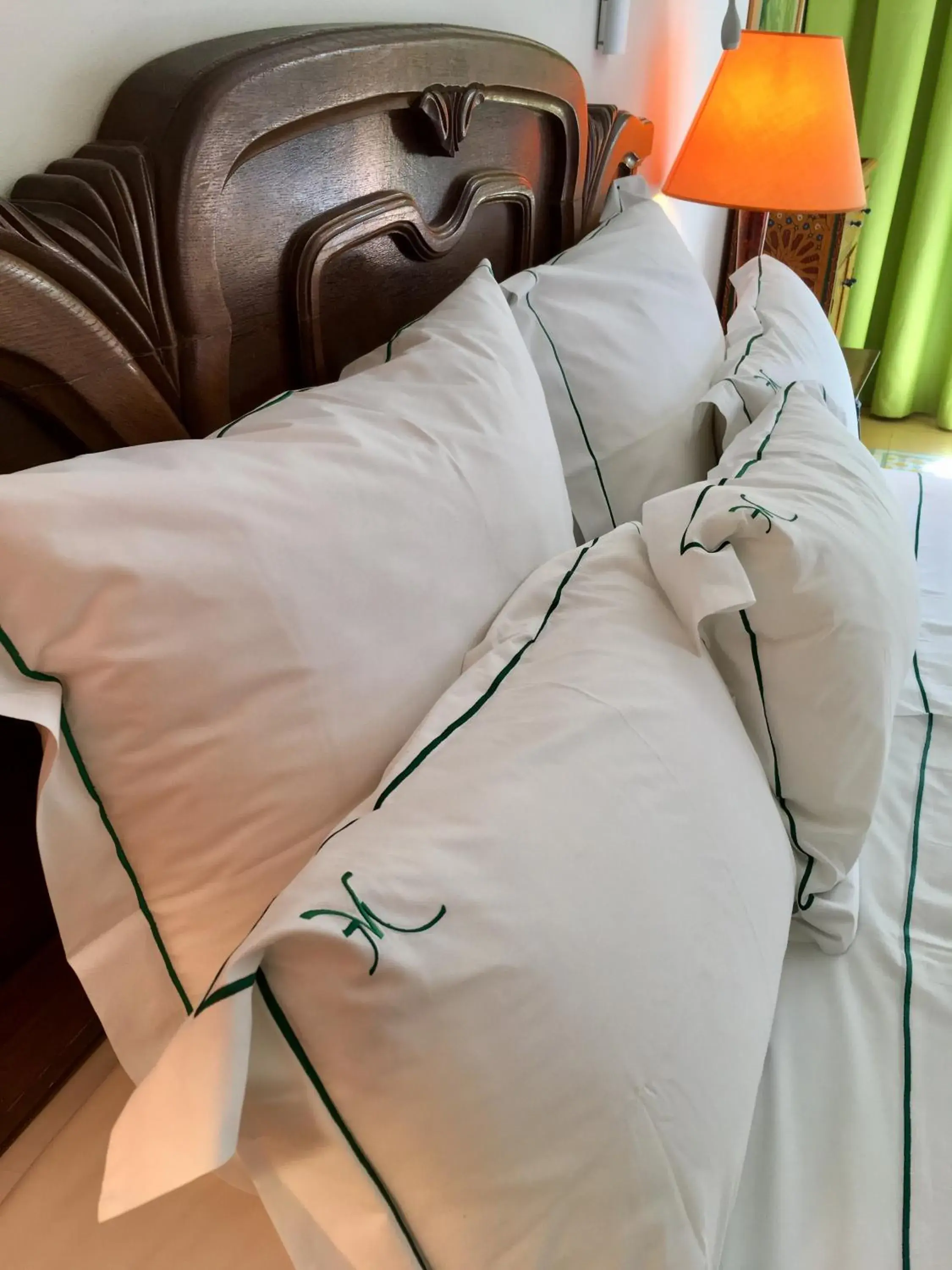 Deluxe Double Room in La Villa Mandarine Deluxe Double Room in La Villa Mandarine